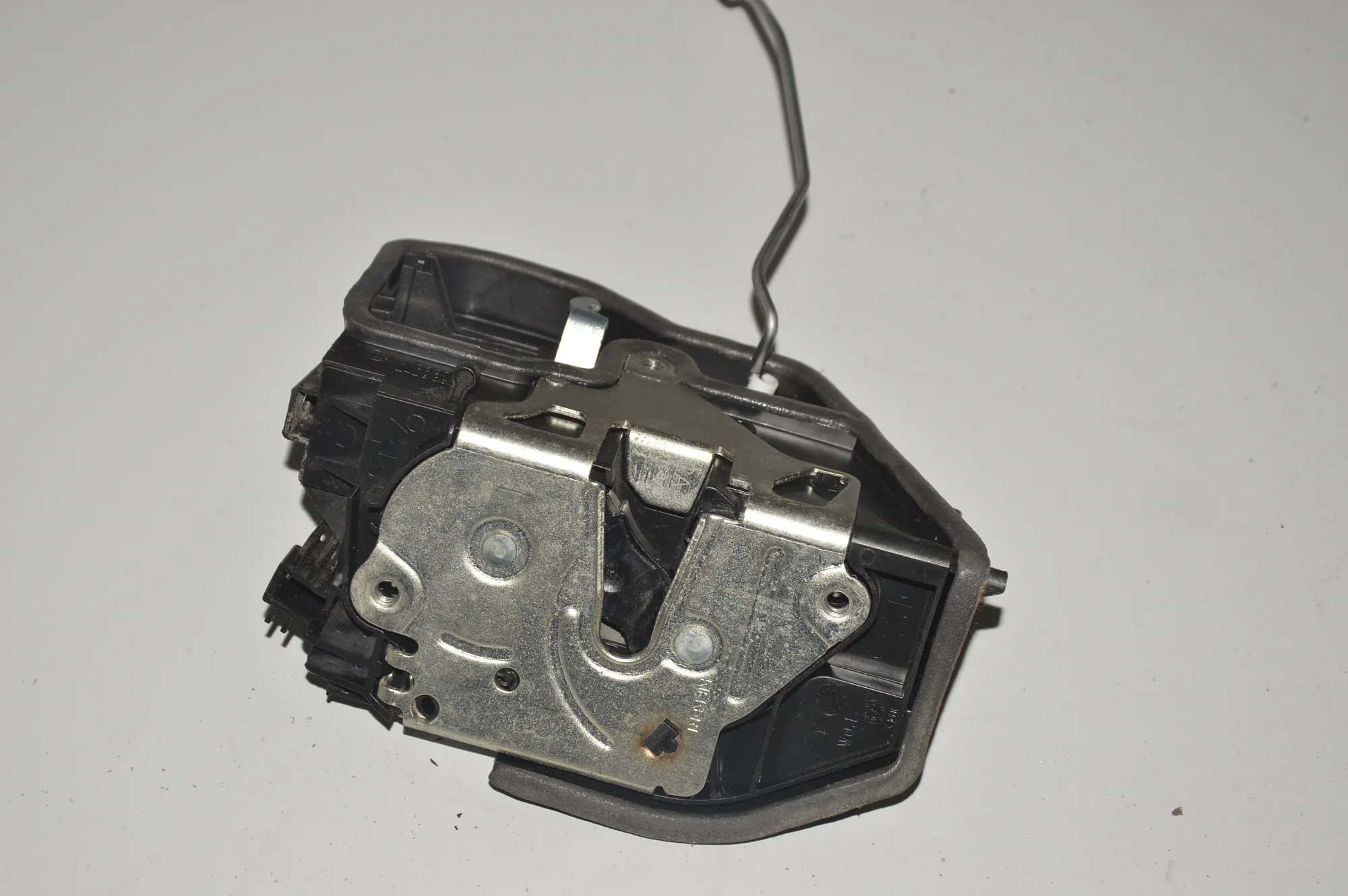 Rear Right Door Lock – OEM 7202148 · BMW 5 (E60) 520 d 2008 – 2