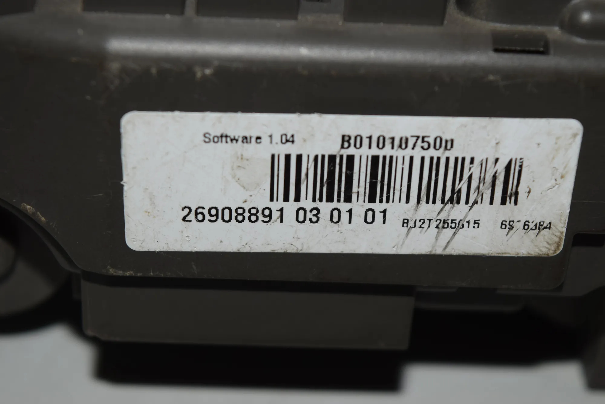 Fuse Box – OEM 6908891 · BMW 3 (E46) BMW 3 (E46) 320 d 2001 – 3