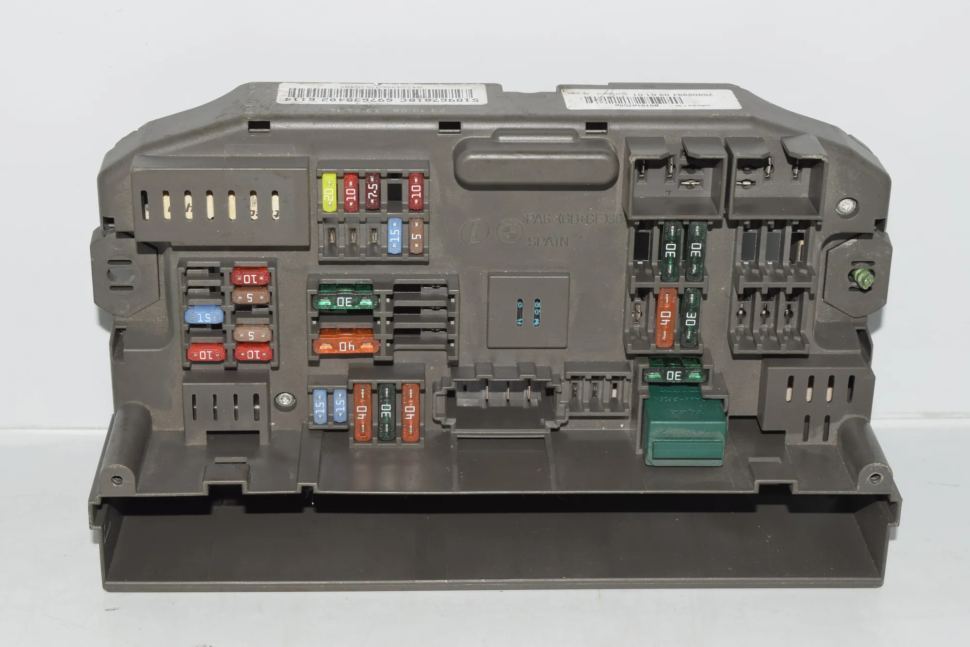 Fuse Box – OEM 6908891 · BMW 3 (E46) BMW 3 (E46) 320 d 2001 – 5