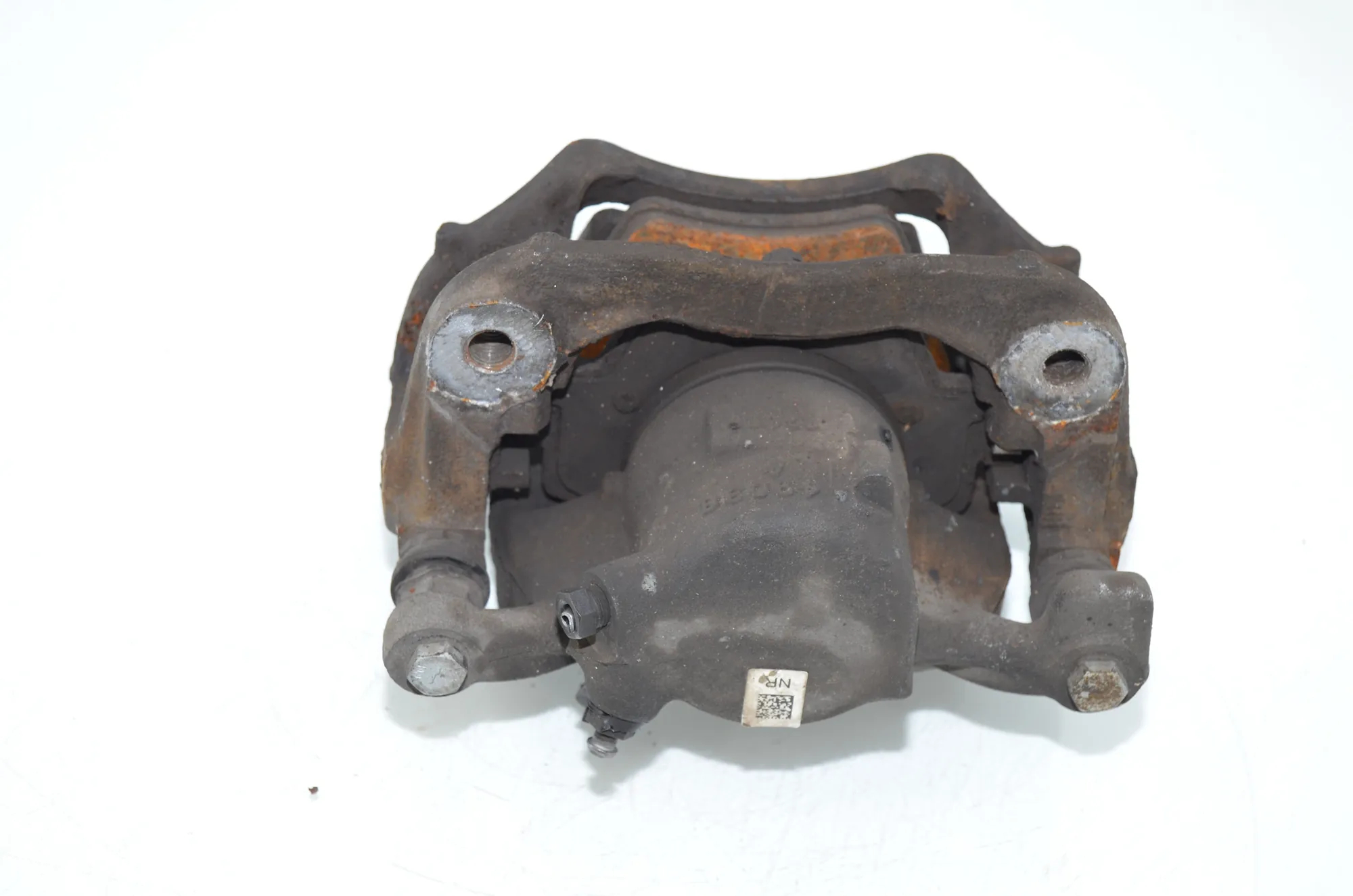 Front Right Brake Caliper – OEM 6860266 · BMW X1 (F48) xDrive 18 d 2016 – 4