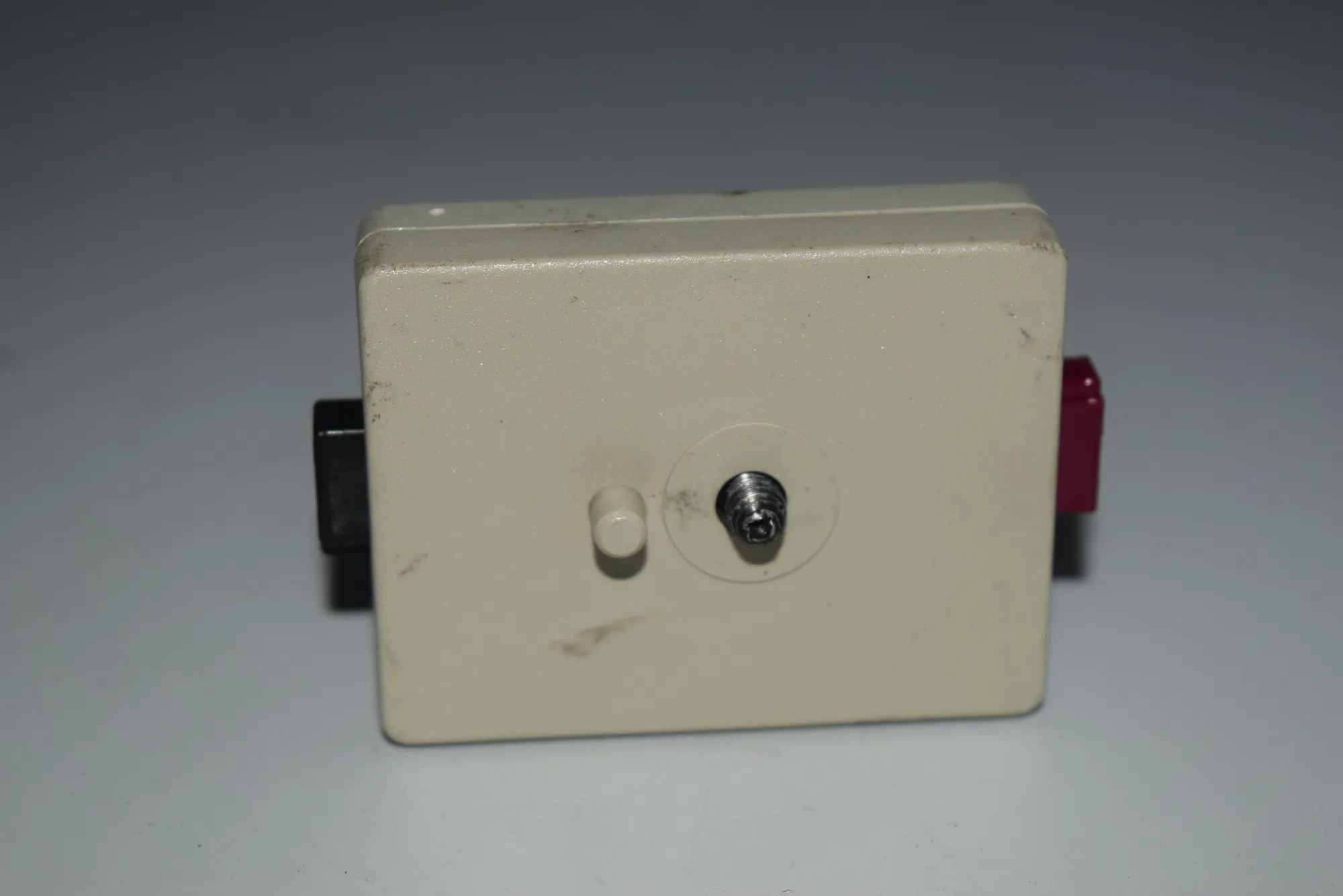 Antenna Amplifier – OEM 9110621 · BMW 3 (E90) BMW 3 (E90) 320 i 2006 – 2