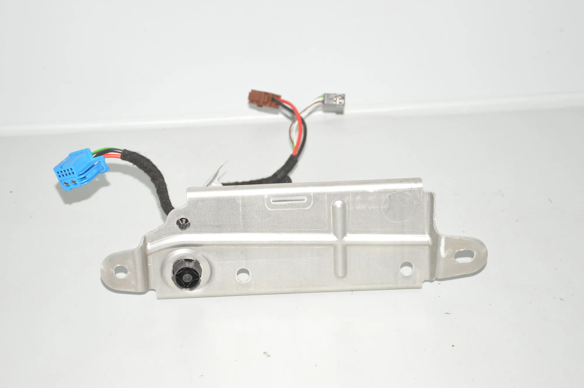 Other Interior Parts – OEM A2225453540 · MERCEDES-BENZ S (W222, V222, X222) (2013 - -) S 350 BlueTEC / d (222.132, 222.032, 222.123) 2013 – 5