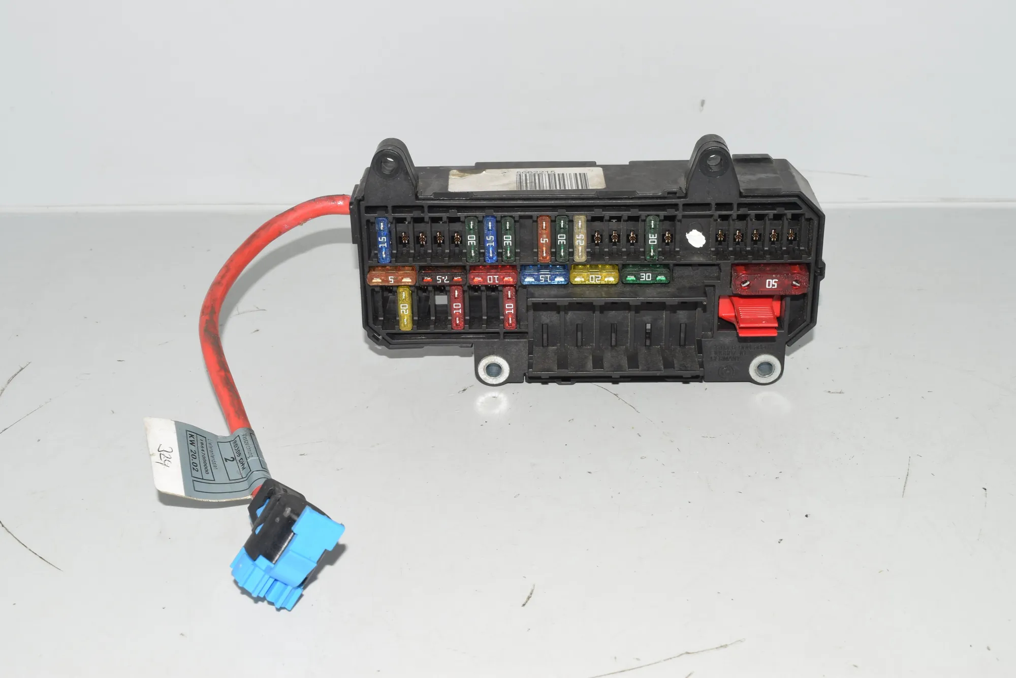 Fuse Box – OEM 6900583 · BMW 7 (E65, E66, E67) BMW 7 (E65, E66, E67) 745 i, Li 2005