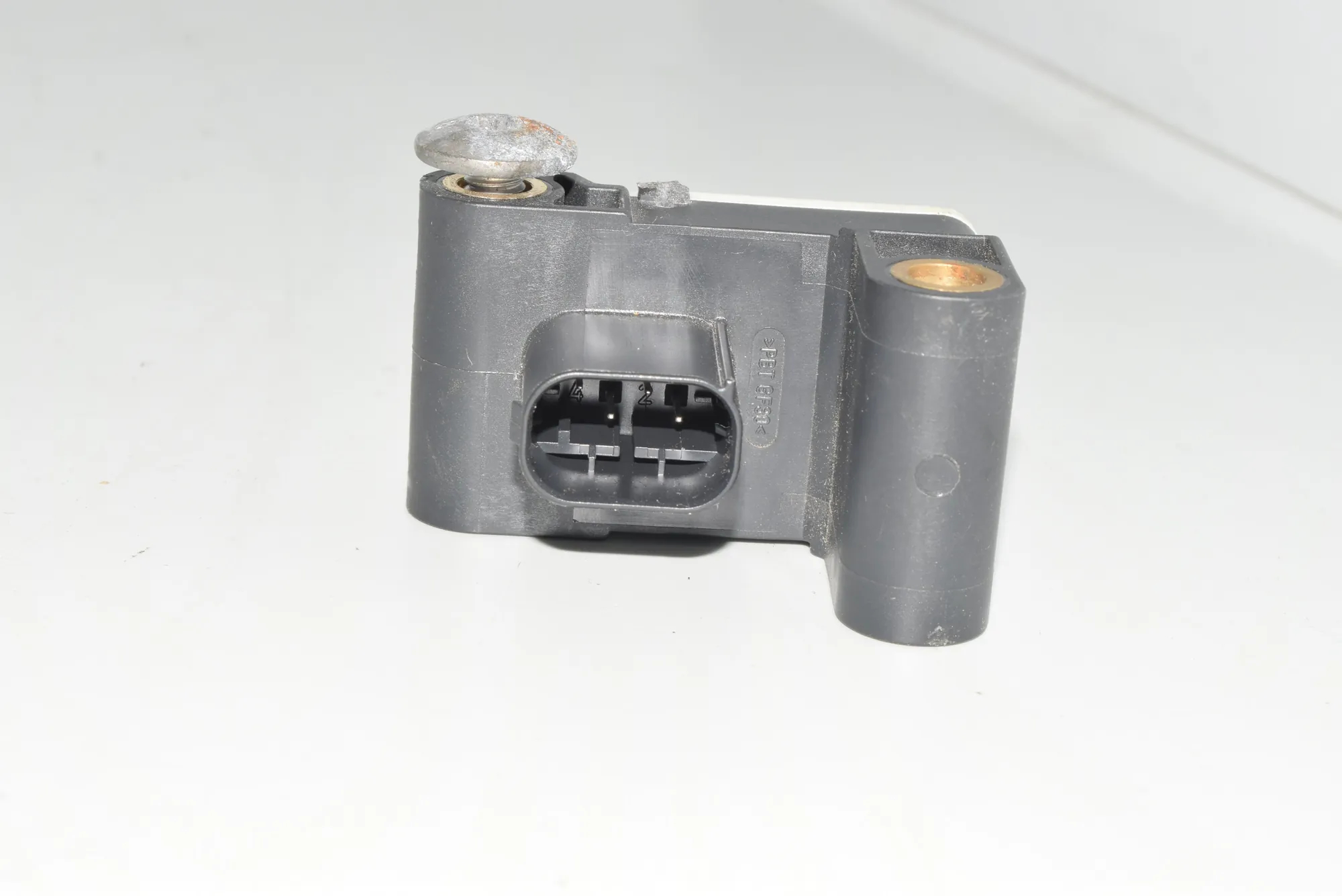 Front Right Impact Sensor – OEM 6911003 · BMW 3 (E90) BMW 3 (E90) 2007 – 3