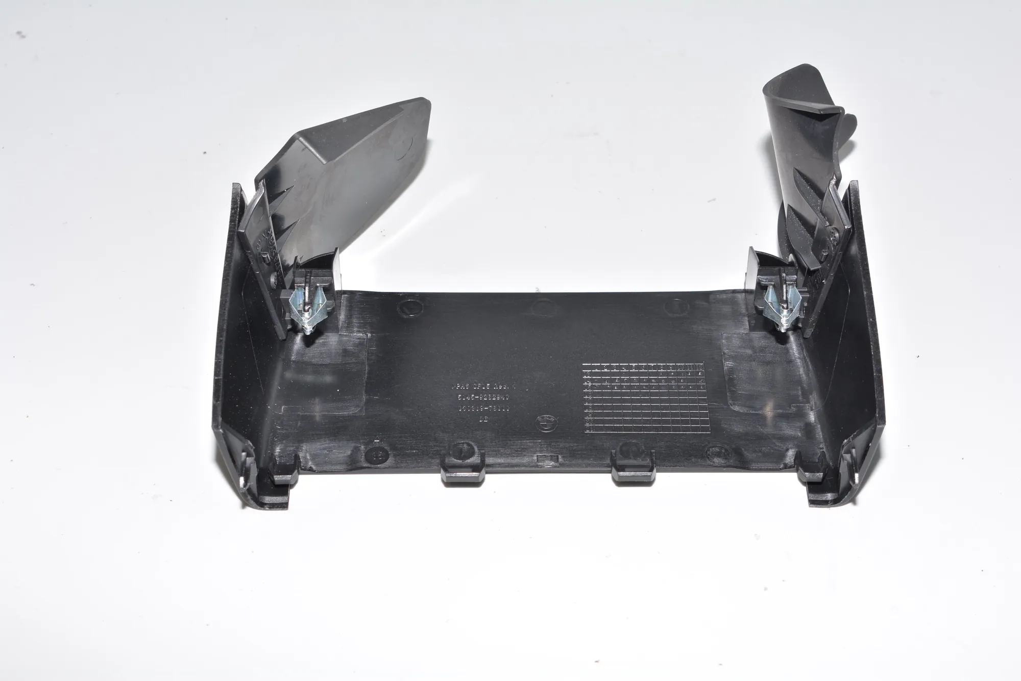 Other Interior Parts – OEM 9282940 · BMW i3 (I01) BMW i3 (I01) Hybrid 2016 – 4