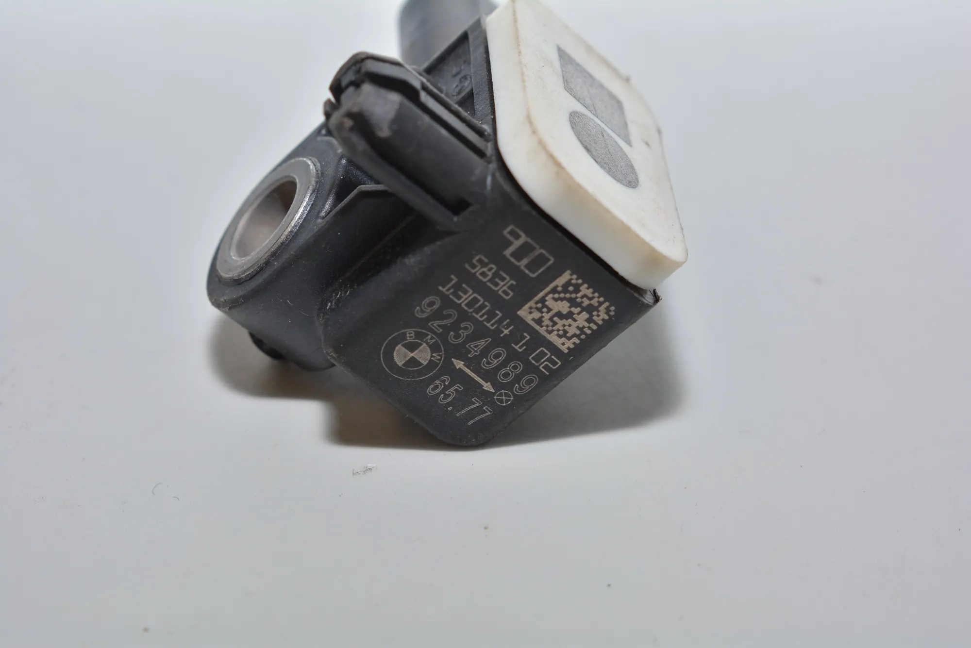 Rear Left Impact Sensor – OEM 9234989 · BMW 3 (F30, F80) BMW 3 (F30, F80) 2014 – 4