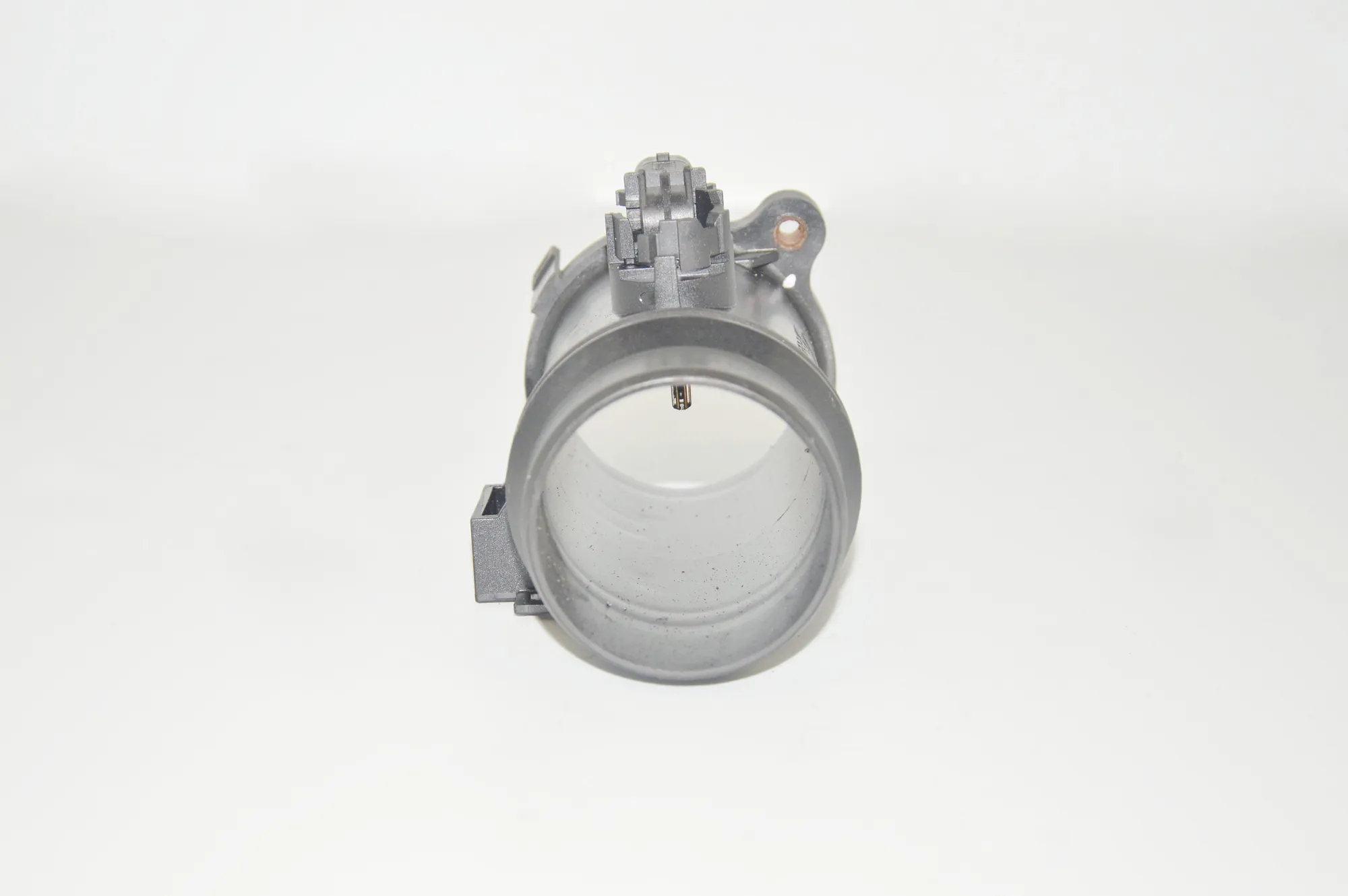 Mass Air Flow Sensor MAF – OEM 8506359 · BMW 5 (F10) BMW 5 (F10) 530 d 2011 – 2