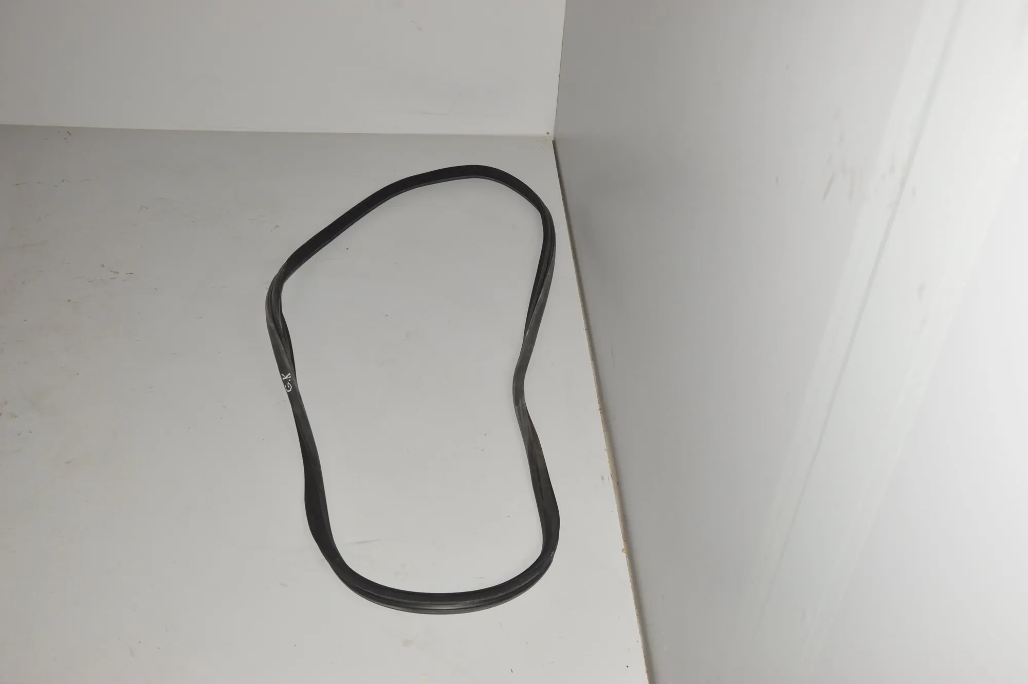 Rear Left Door Seal Rubber – OEM A2226970351 · MERCEDES-BENZ S (W222, V222, X222) (2013 - -) S 350 BlueTEC / d (222.132, 222.032, 222.123) 2013 – 4