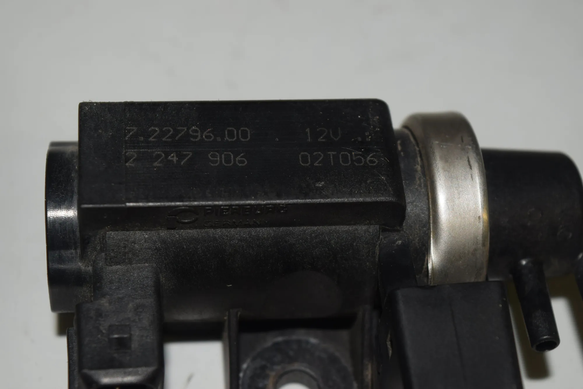Solenoid Valve – OEM 2247906 · BMW 5 (E39) BMW 5 (E39) 530 d 2002 – 6