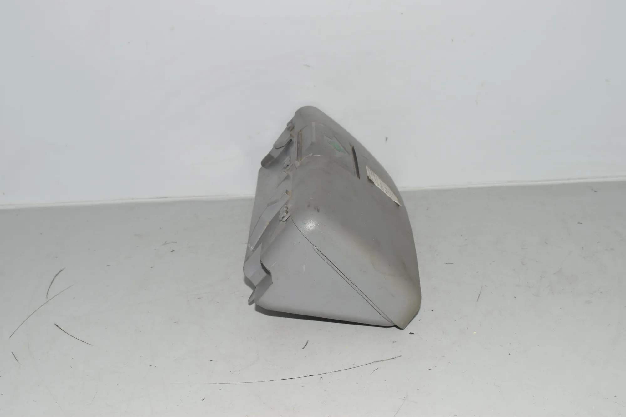 Other Interior Parts – OEM 8176553 · BMW 5 (E39) BMW 5 (E39) 2002 – 5