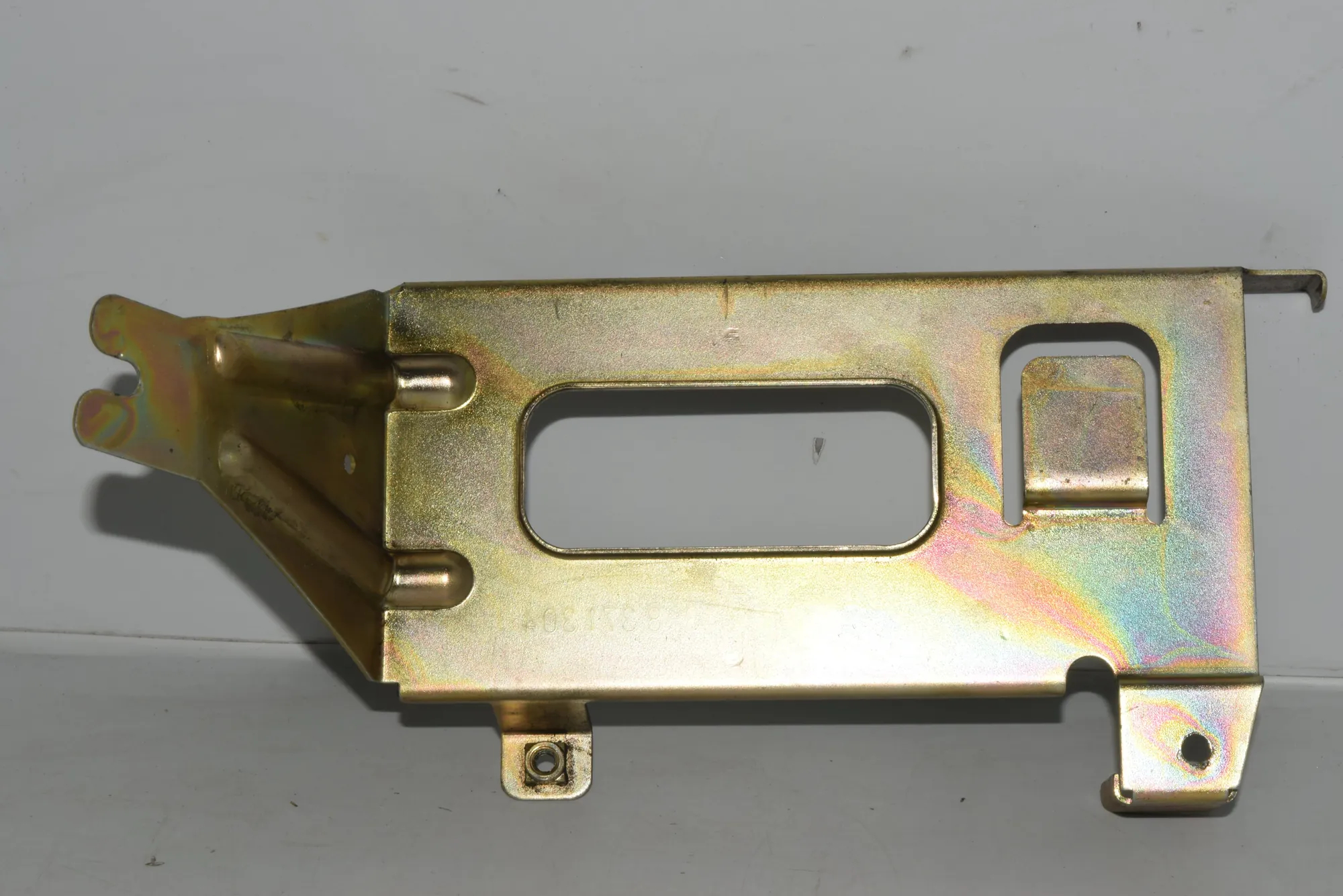 Other Interior Parts – OEM 8371304 · BMW 5 (E39) BMW 5 (E39) 2002 – 2