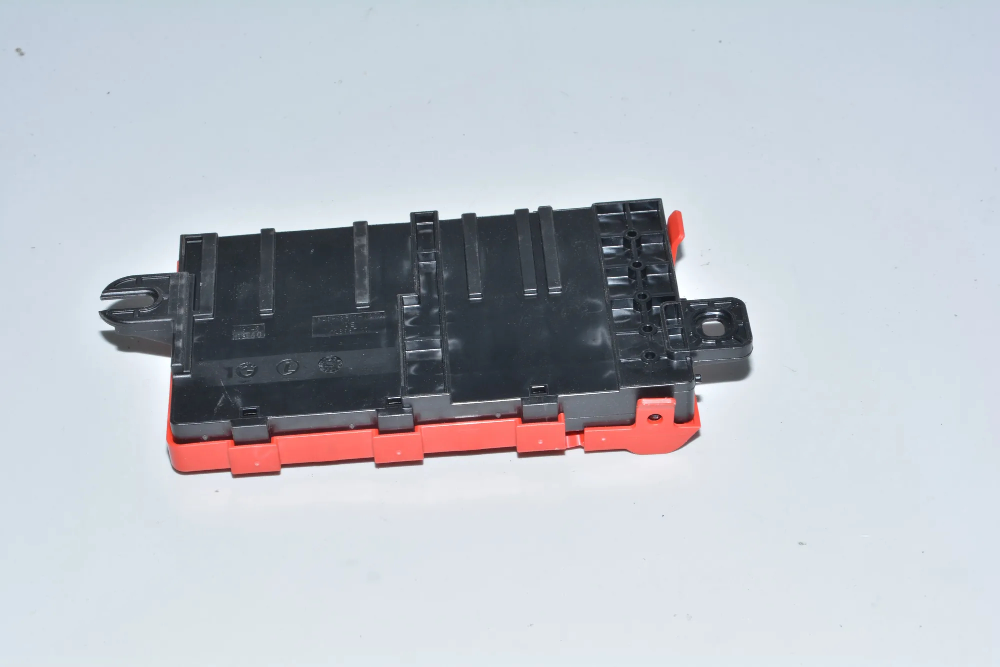 Other Control Units – OEM 9353742 · BMW 7 (G11, G12) BMW 7 (G11, G12) 730 d, Ld xDrive 2016 – 2