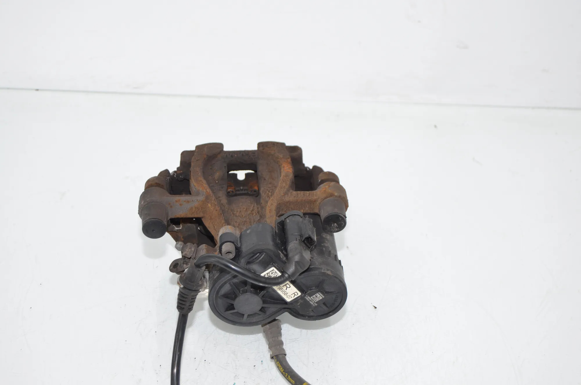 Rear Right Brake Caliper – OEM 6798958 · BMW X1 (F48) xDrive 18 d 2016 – 2