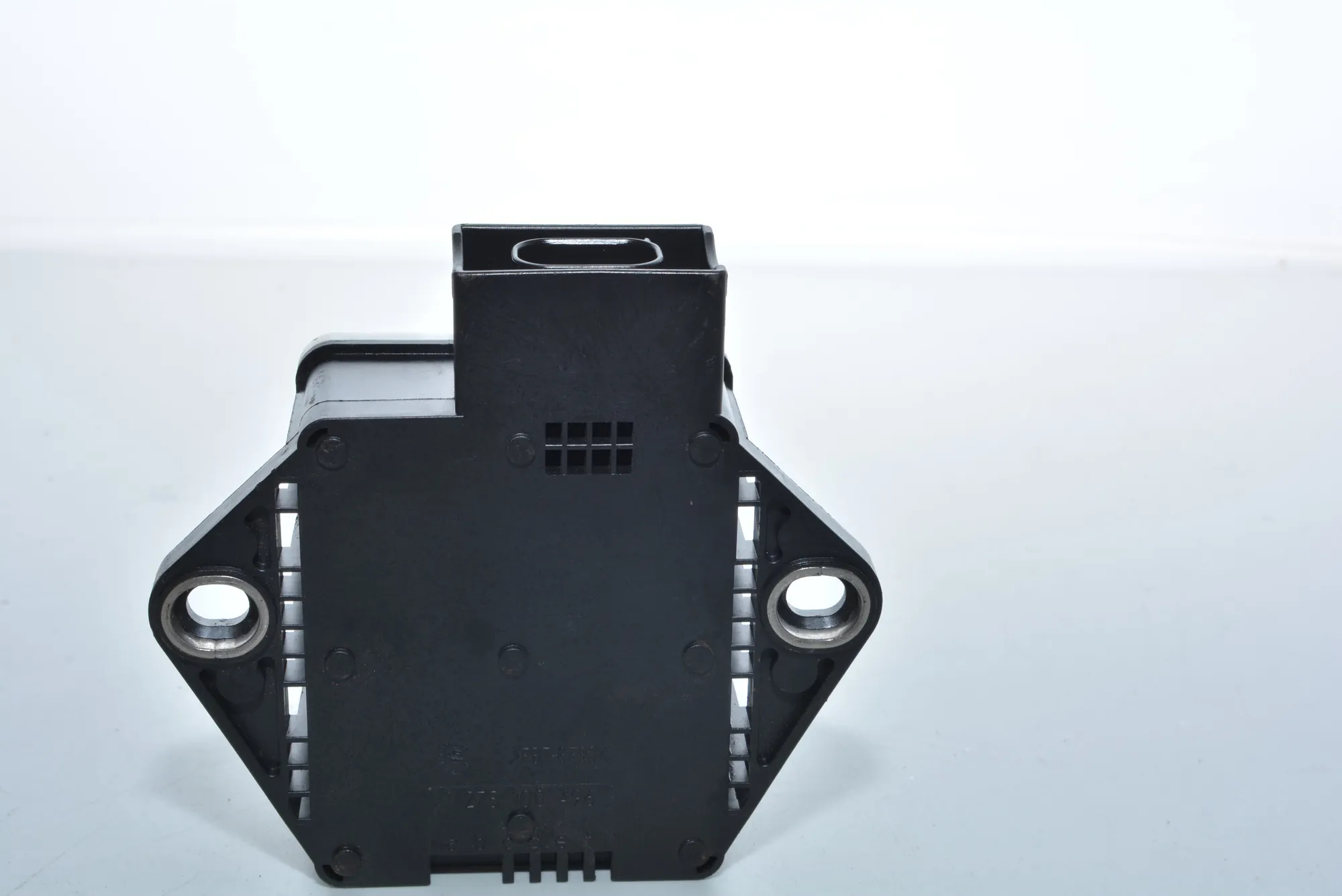 Acceleration Sensor – OEM 6782370 · BMW 5 (E60) BMW 5 (E60) 520 d 2010 – 3