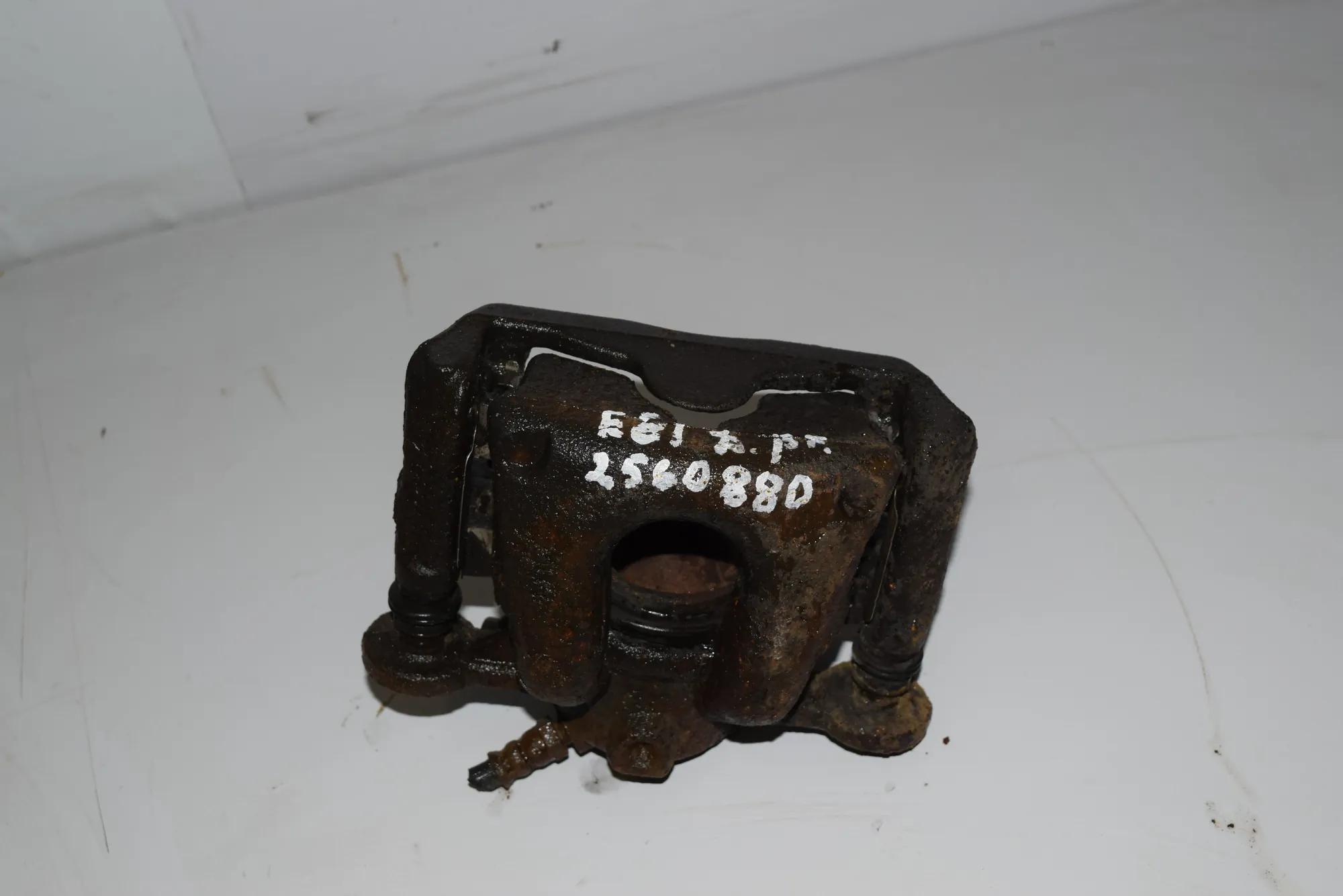 Front Right Brake Caliper · BMW 1 (E81) 118 d 2009