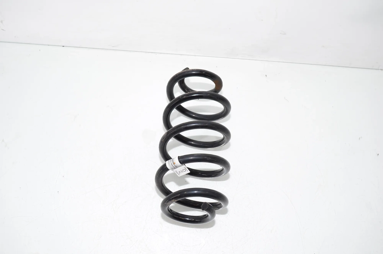 Rear Right Coil Spring – OEM 6872298 · BMW X1 (F48) xDrive 18 d 2016 – 3