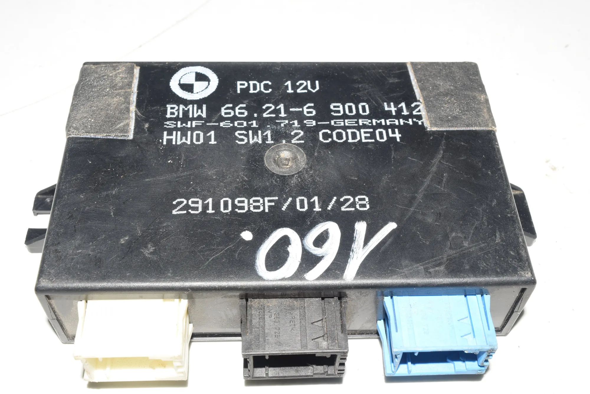 PDC Parking Sensor Control Unit – OEM 6900412 · BMW 5 (E39) BMW 5 (E39) 2000 – 4