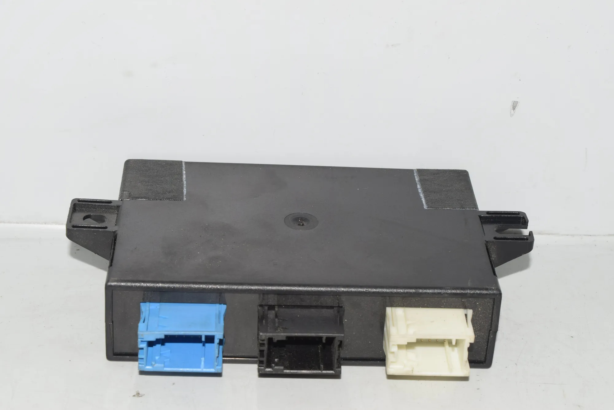 PDC Parking Sensor Control Unit – OEM 6900412 · BMW 5 (E39) BMW 5 (E39) 2000 – 2