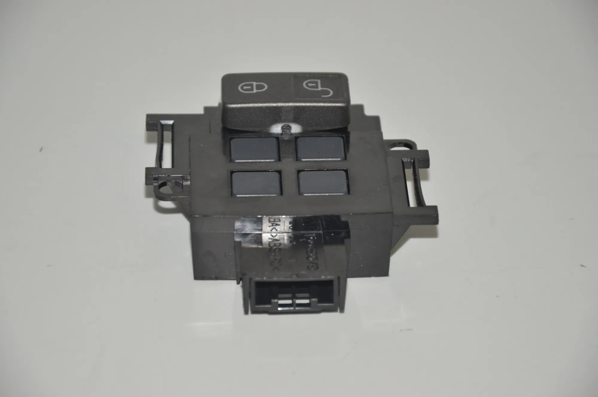 Other Control Units – OEM AH22-14017-AA · LAND ROVER DISCOVERY IV (L319) 3.0 TD 4x4 2016 – 2