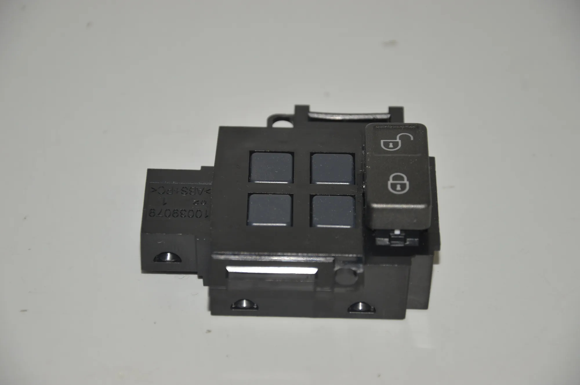 Other Control Units – OEM AH22-14017-BA · LAND ROVER DISCOVERY IV (L319) 3.0 TD 4x4 2016