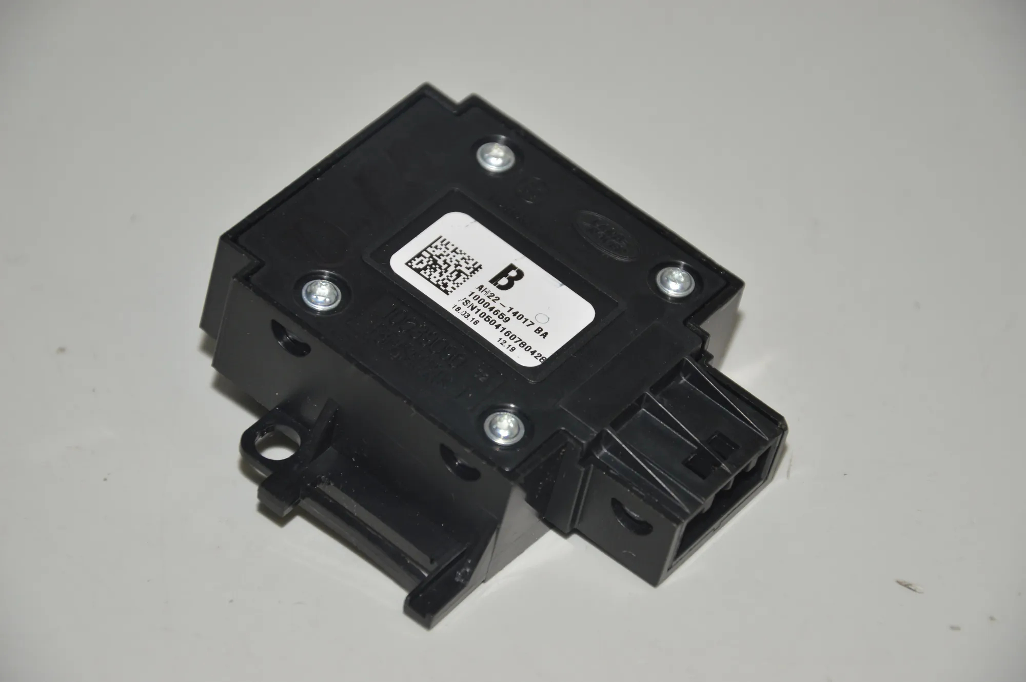 Other Control Units – OEM AH22-14017-BA · LAND ROVER DISCOVERY IV (L319) 3.0 TD 4x4 2016 – 4