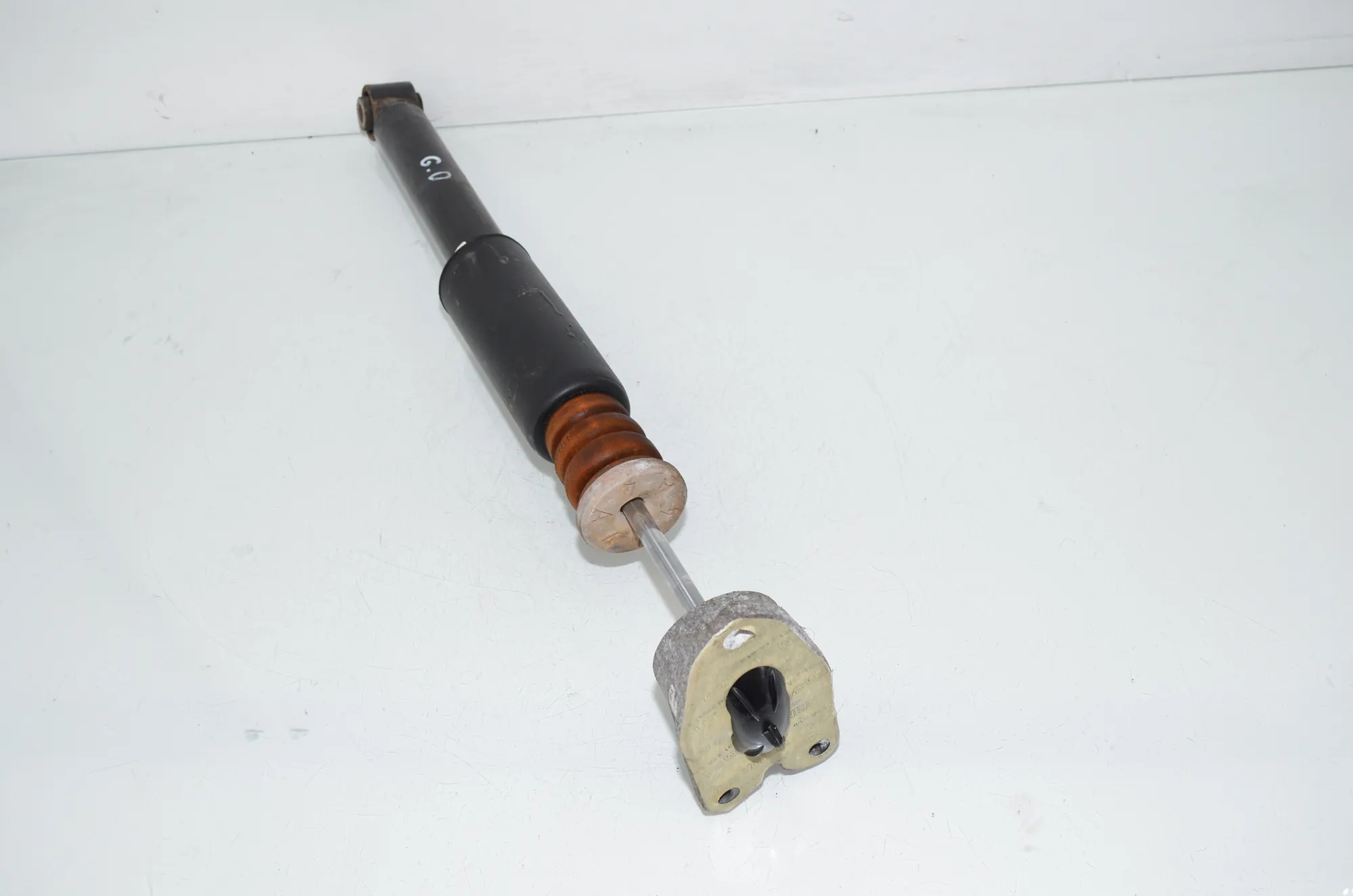 Rear Right Shock Absorber – OEM 6861693 · BMW X1 (F48) xDrive 18 d 2016 – 2