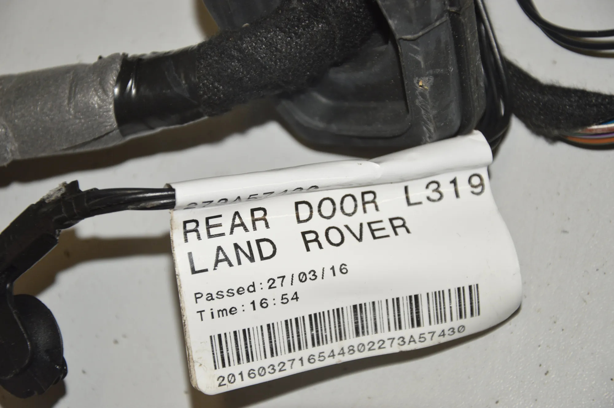 Rear Left Door Wiring – OEM CH22-14633-BB · LAND ROVER DISCOVERY IV (L319) 3.0 TD 4x4 2016 – 4
