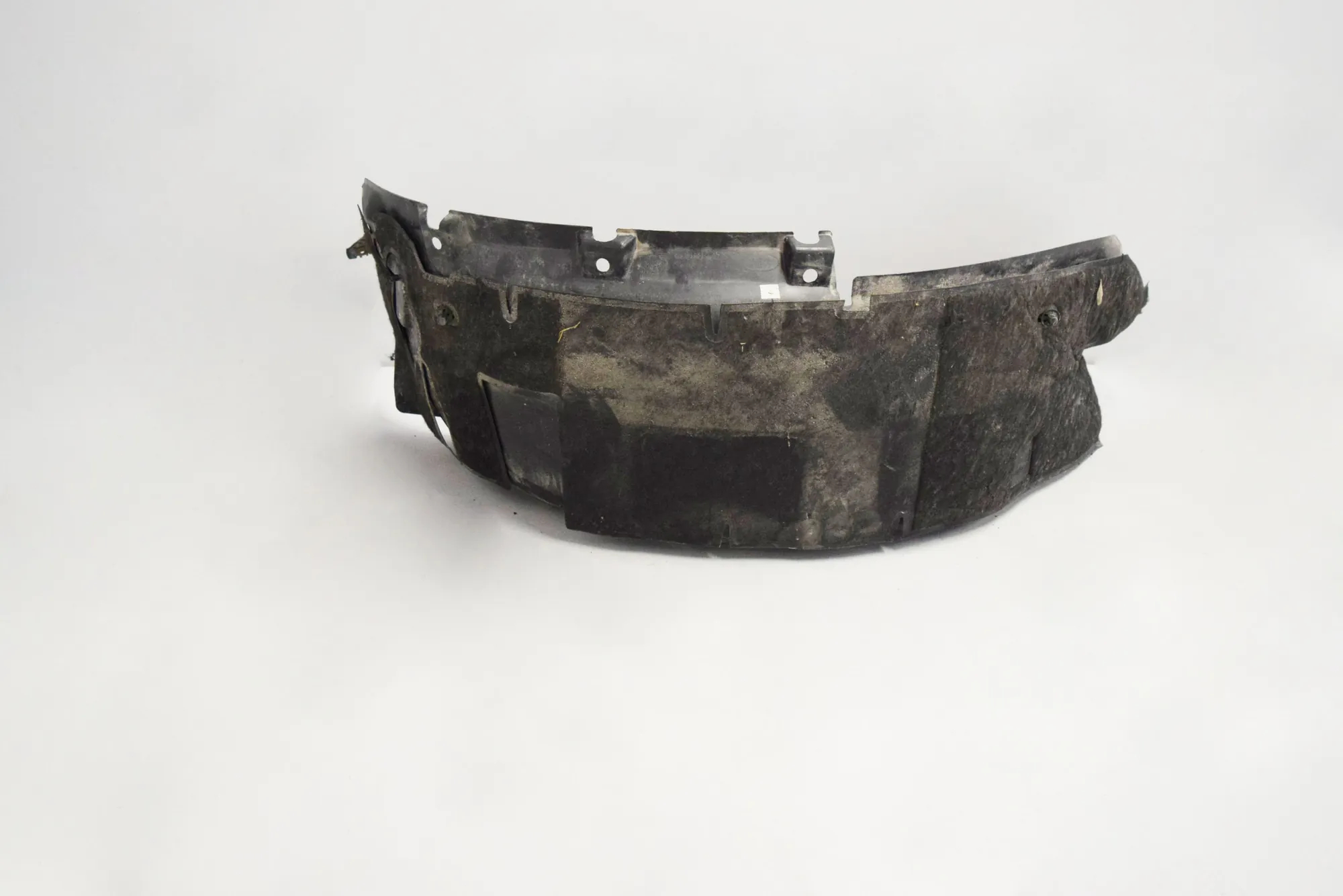 Rear Left Arch Liner – OEM F279D23 · LAND ROVER DISCOVERY IV (L319) 3.0 TD 4x4 2016 – 2