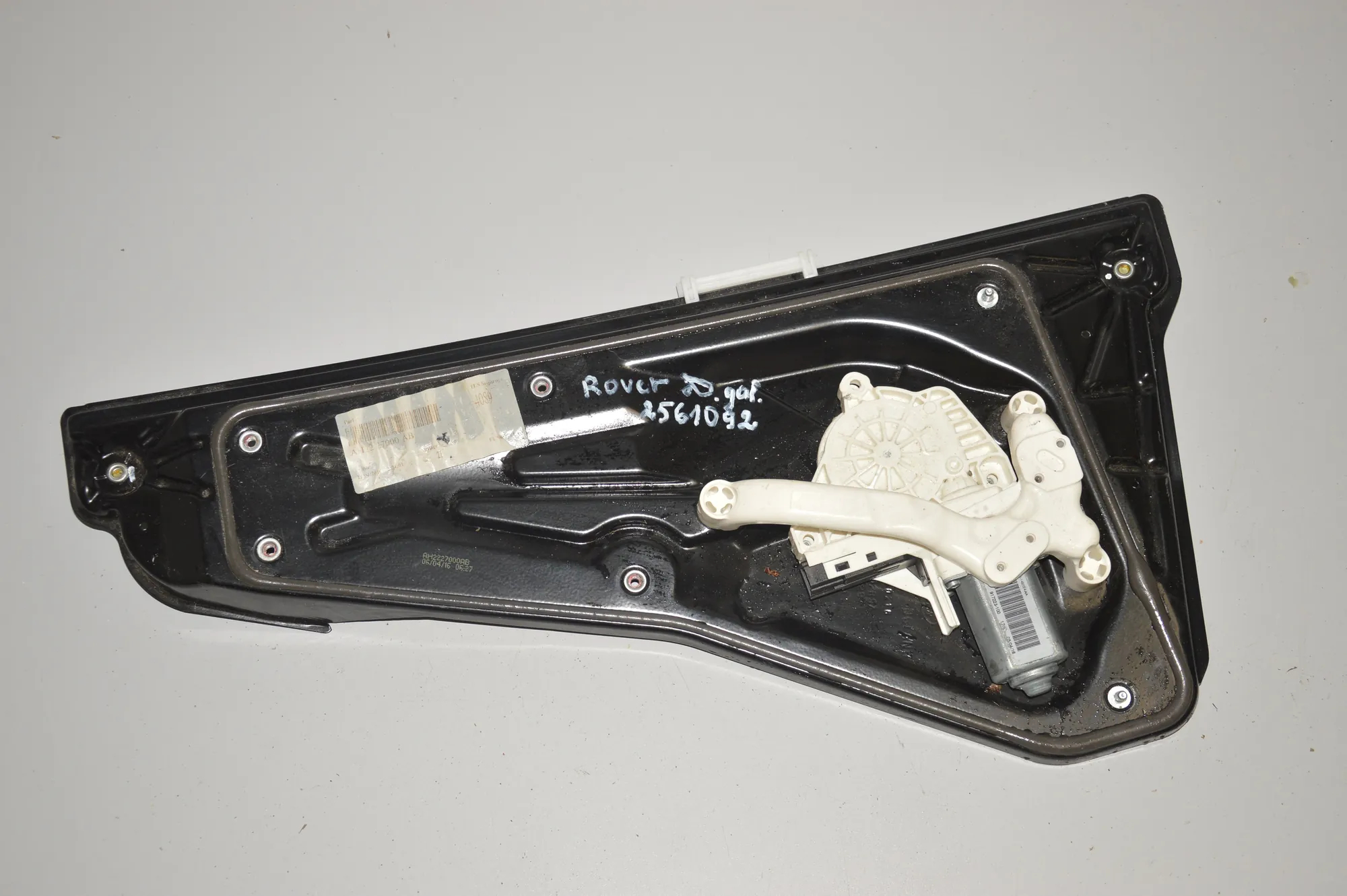 Rear Right Door Window Regulator – OEM AH22-27000-AB · LAND ROVER DISCOVERY IV (L319) 3.0 TD 4x4 2016