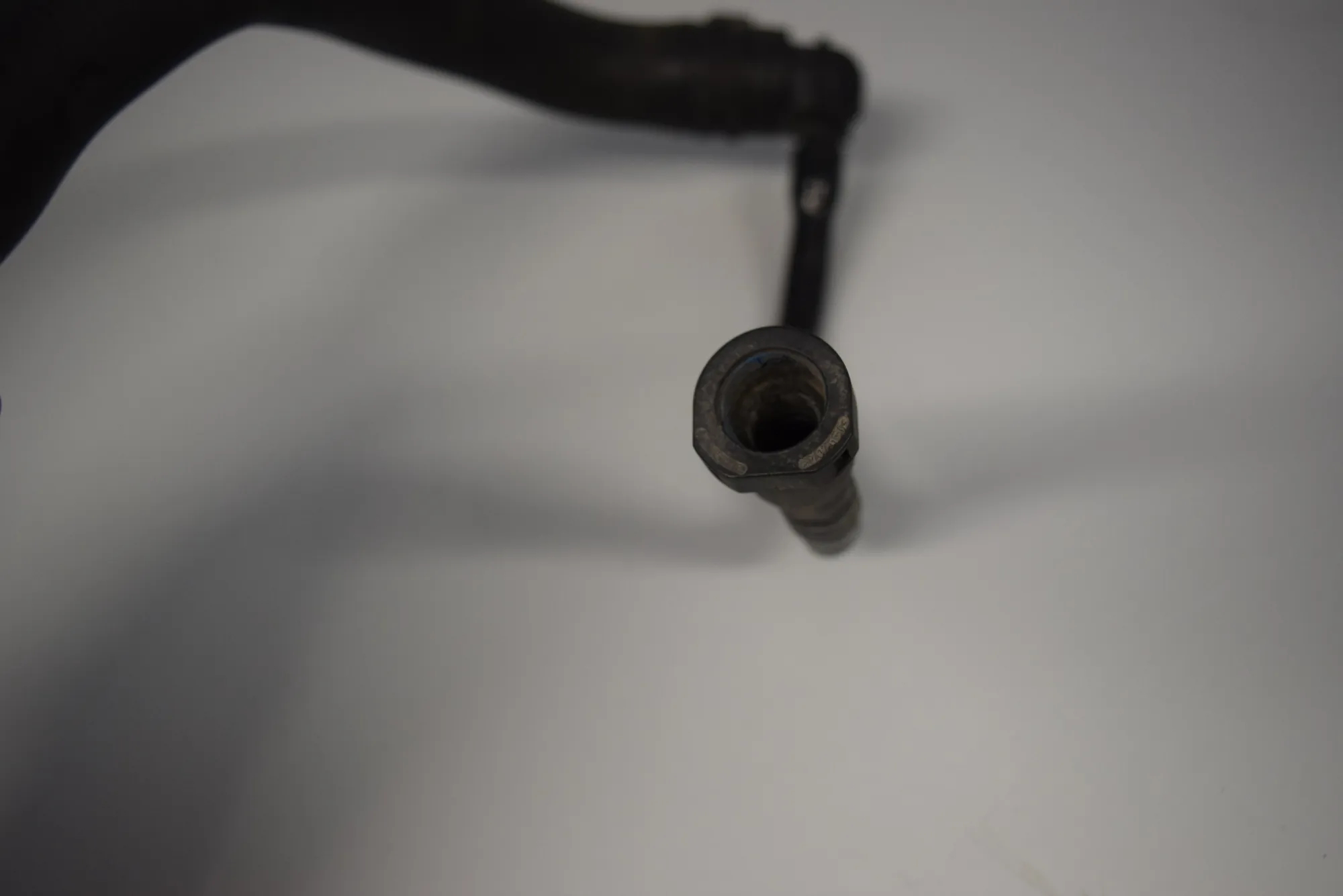 Pipe Hose – OEM AH22-8D010-AC · LAND ROVER DISCOVERY IV (L319) 3.0 TD 4x4 2016 – 3