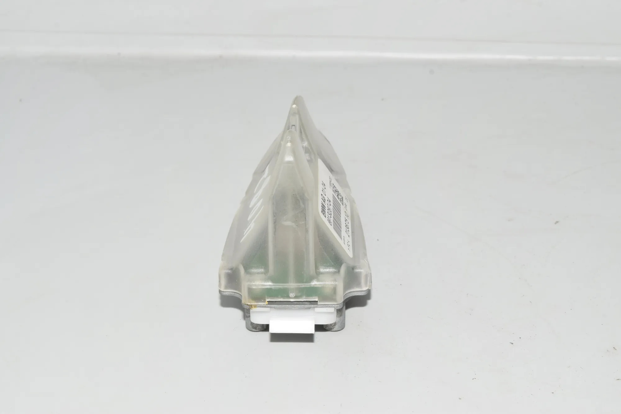 Antenna – OEM 6913287 · BMW 7 (E65, E66, E67) 745 i, Li 2004 – 3