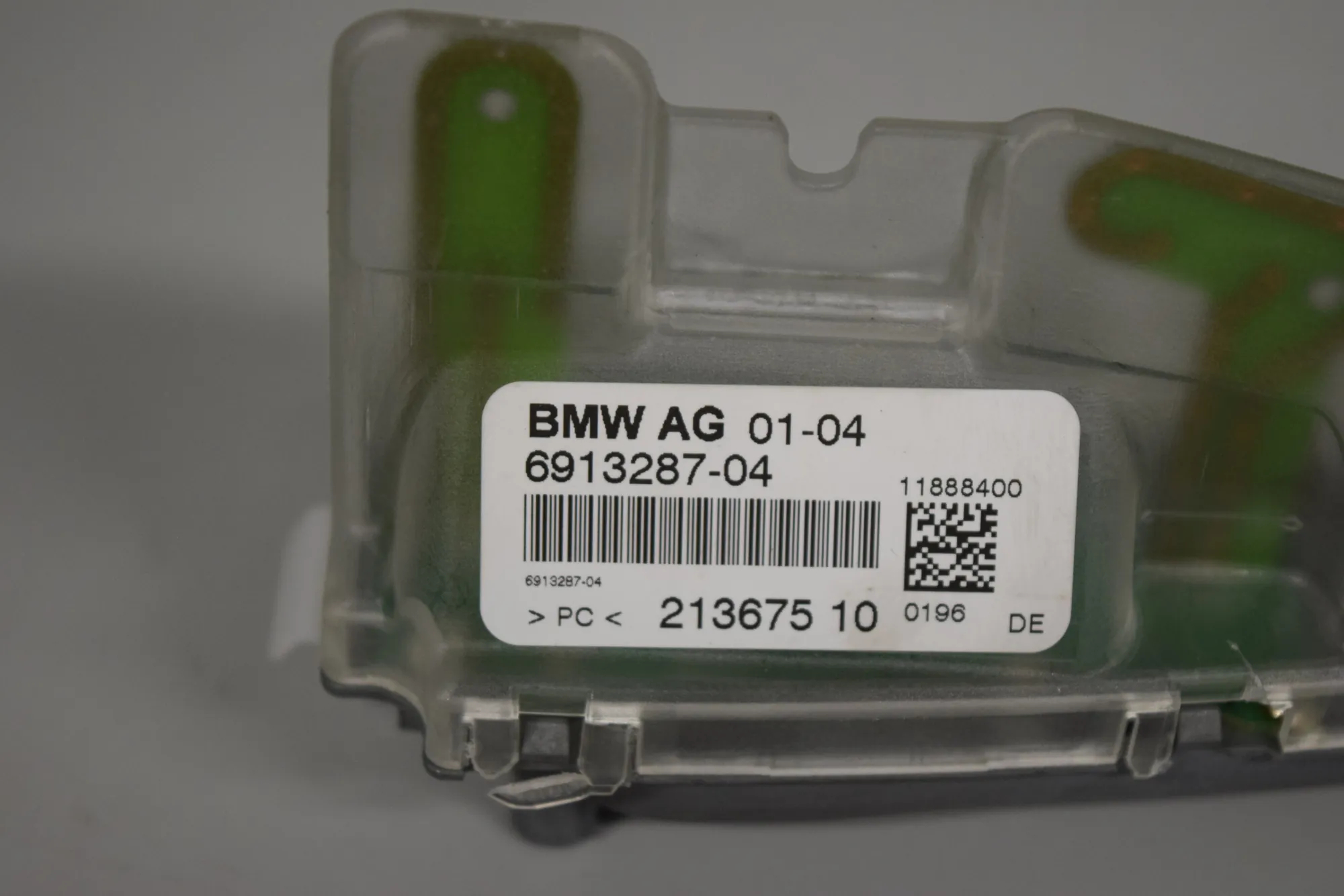 Antenna – OEM 6913287 · BMW 7 (E65, E66, E67) 745 i, Li 2004 – 5