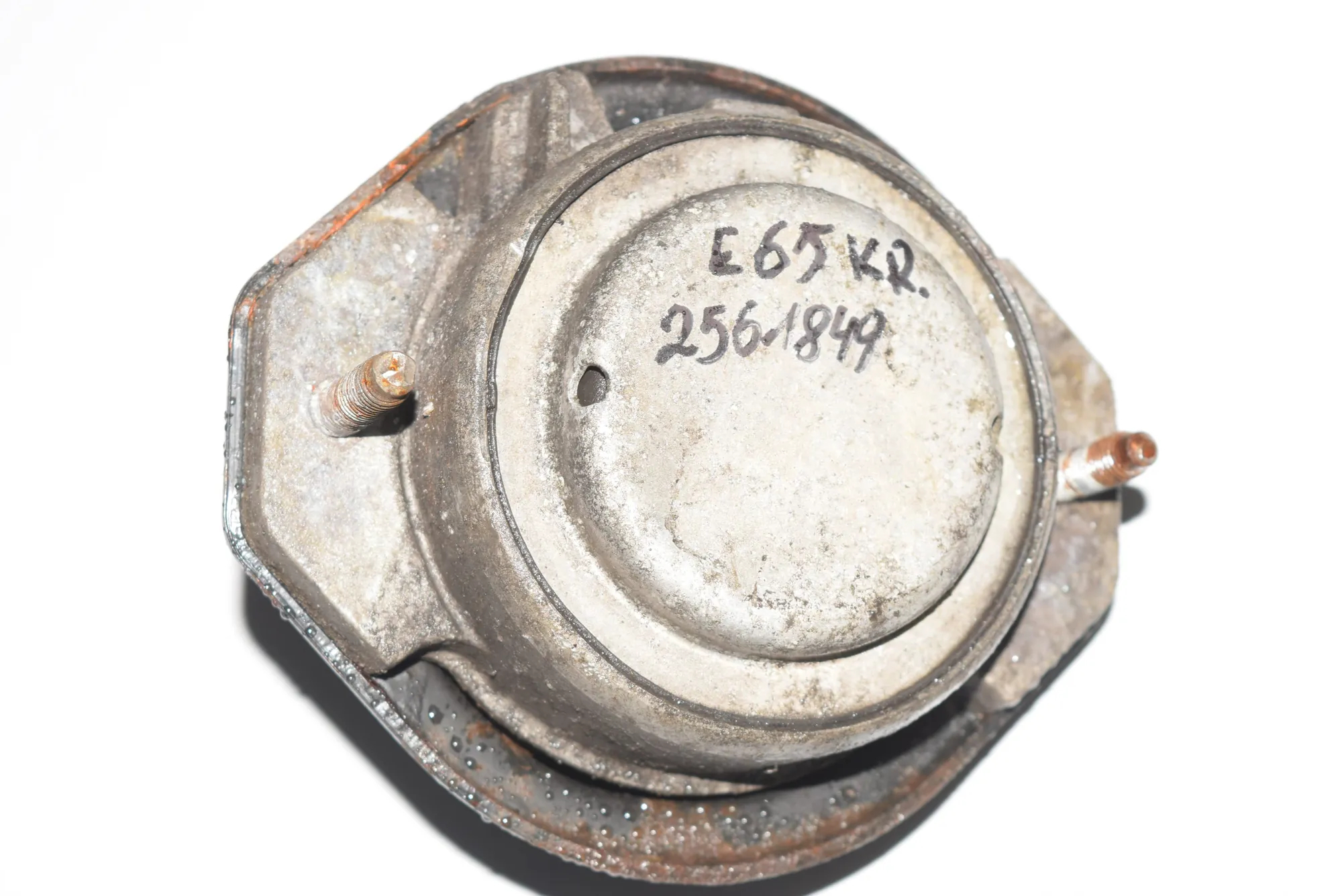 Left Side Engine Mount – OEM 6754613 · BMW 7 (E65, E66, E67) 745 i, Li 2004