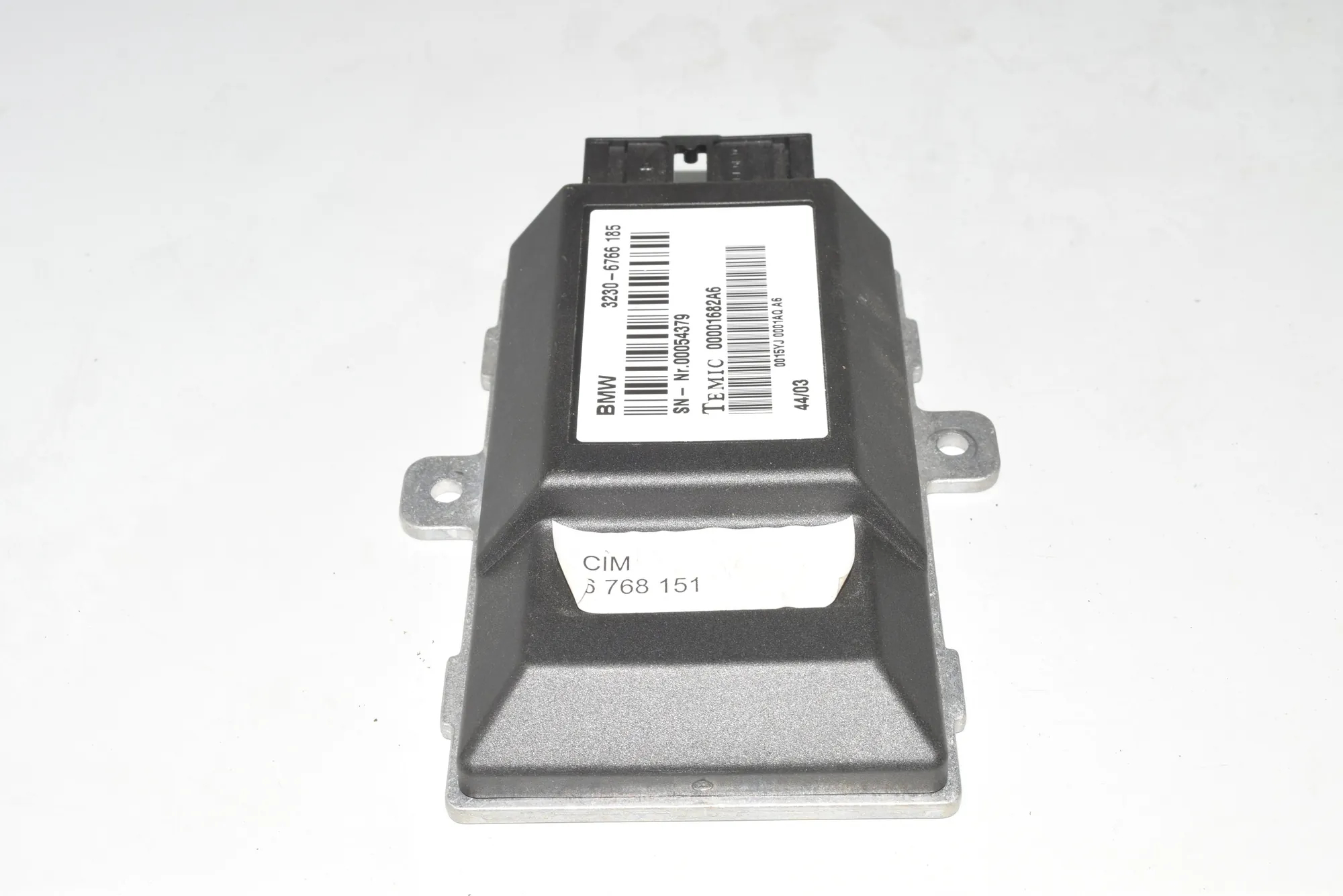 Other Control Units – OEM 6766185 · BMW 7 (E65, E66, E67) 745 i, Li 2004 – 4