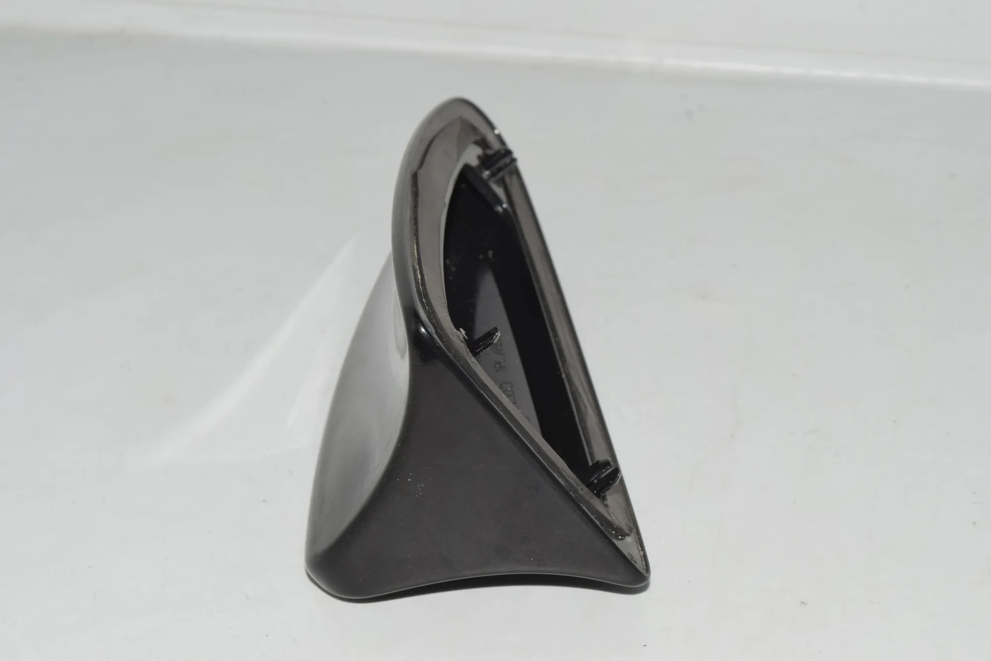 Antenna – OEM 6924344 · BMW 7 (E65, E66, E67) 745 i, Li 2004 – 4