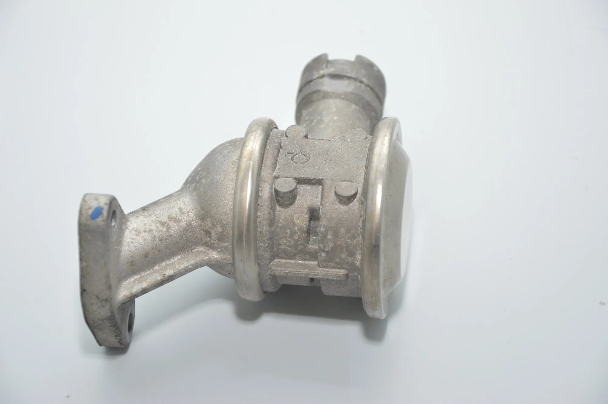 EGR Valve – OEM 7508273 · BMW 7 (E65, E66, E67) 745 i, Li 2004 – 3