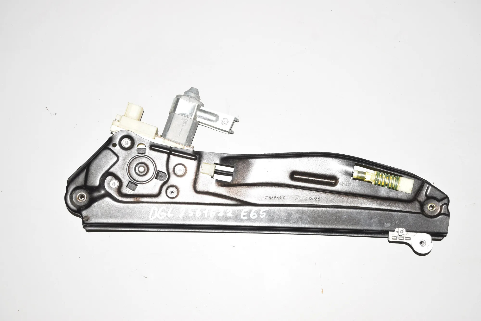Rear Right Door Window Regulator – OEM 7138864 · BMW 7 (E65, E66, E67) 745 i, Li 2004