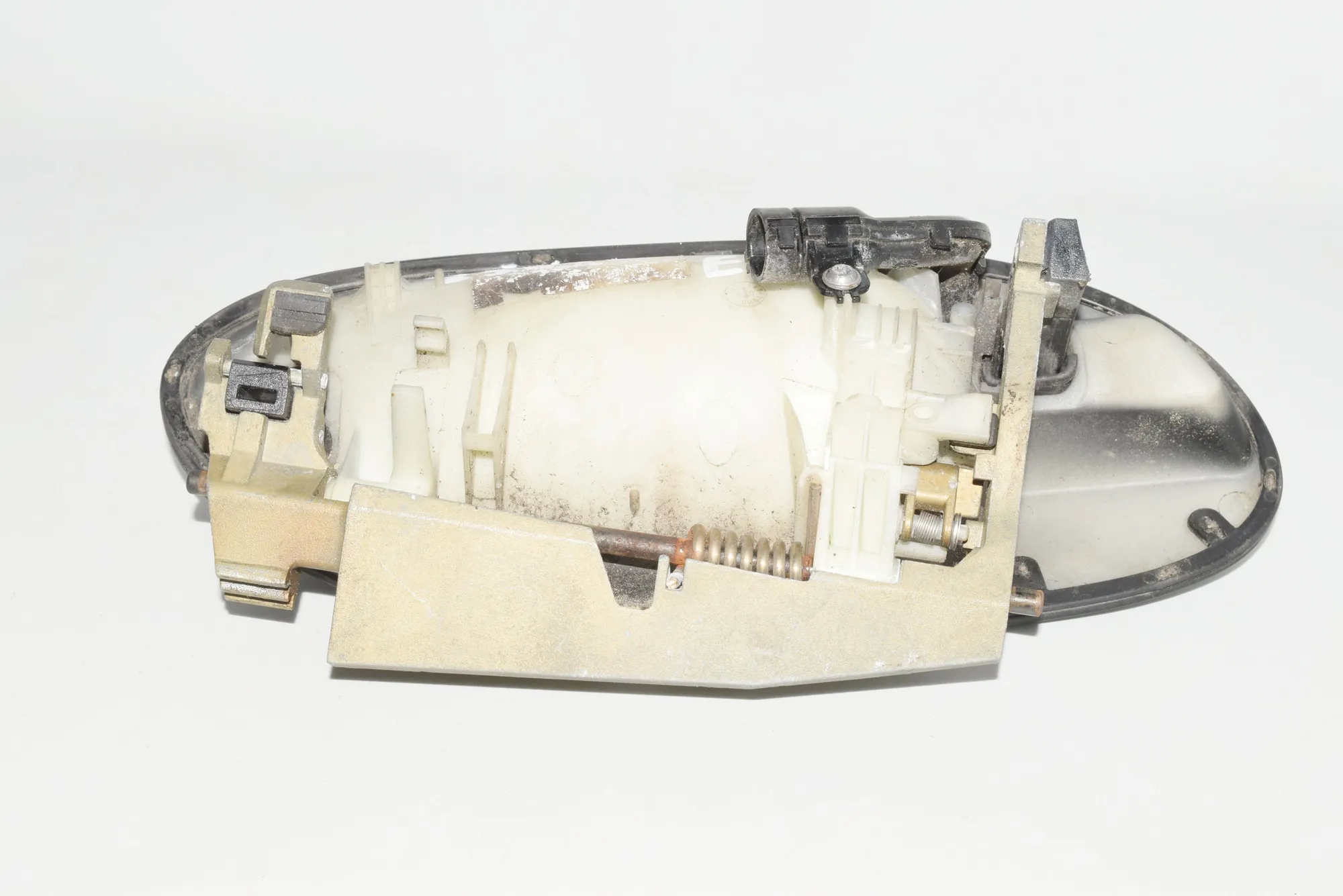 Rear Left Door Exterior Handle – OEM 7191893 · BMW 7 (E65, E66, E67) 745 i, Li 2004 – 2