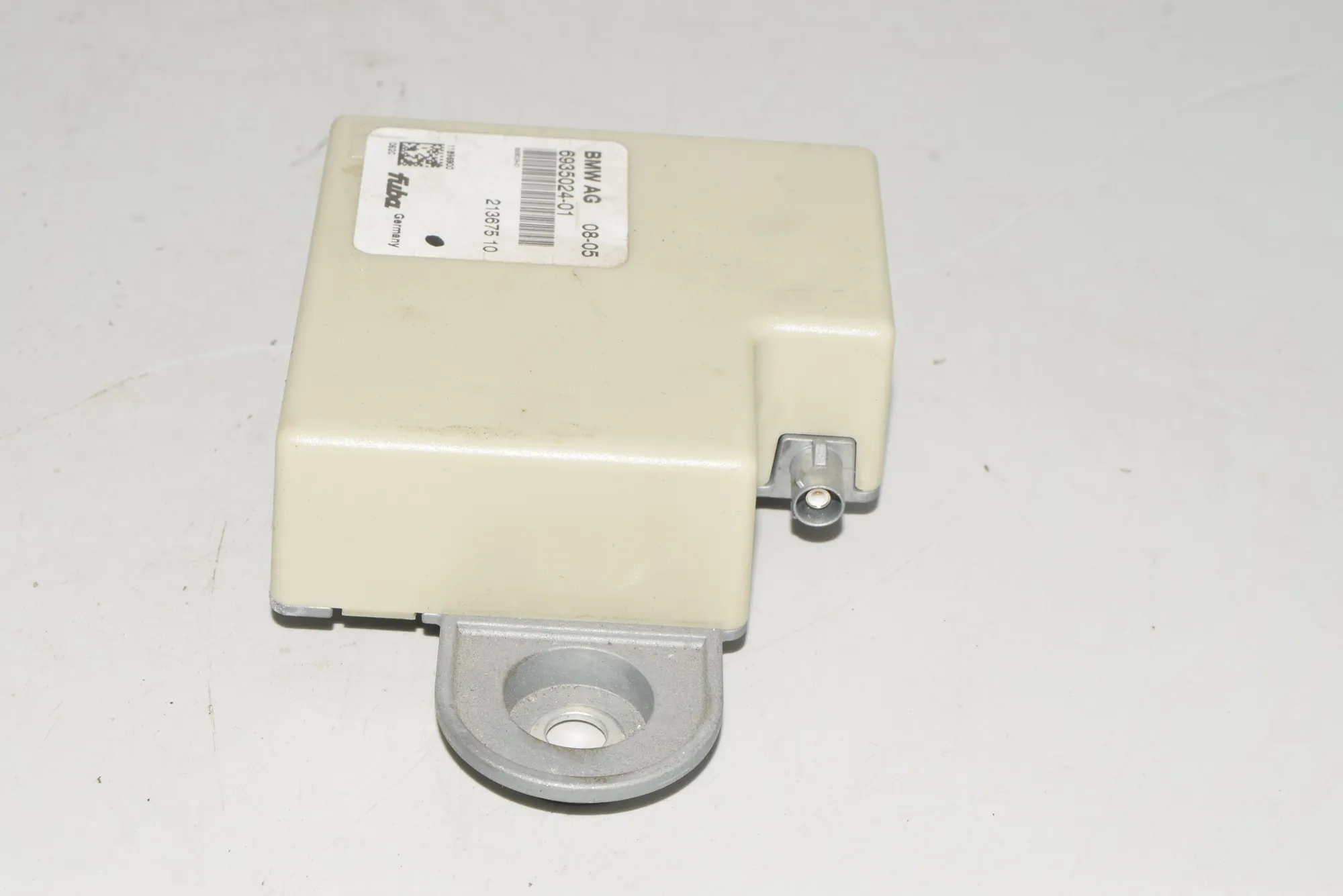 Antenna – OEM 6935024 · BMW 5 Touring (E61) 525 i 2005 – 2
