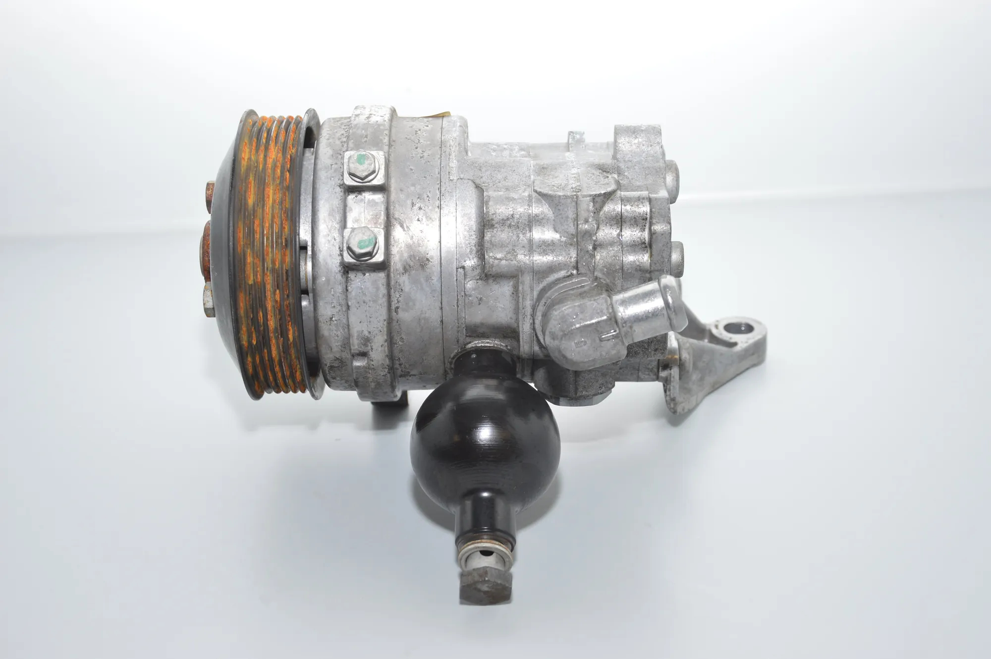 Power Steering Pump – OEM 4031512 · BMW 5 Touring (E61) 525 i 2005 – 2