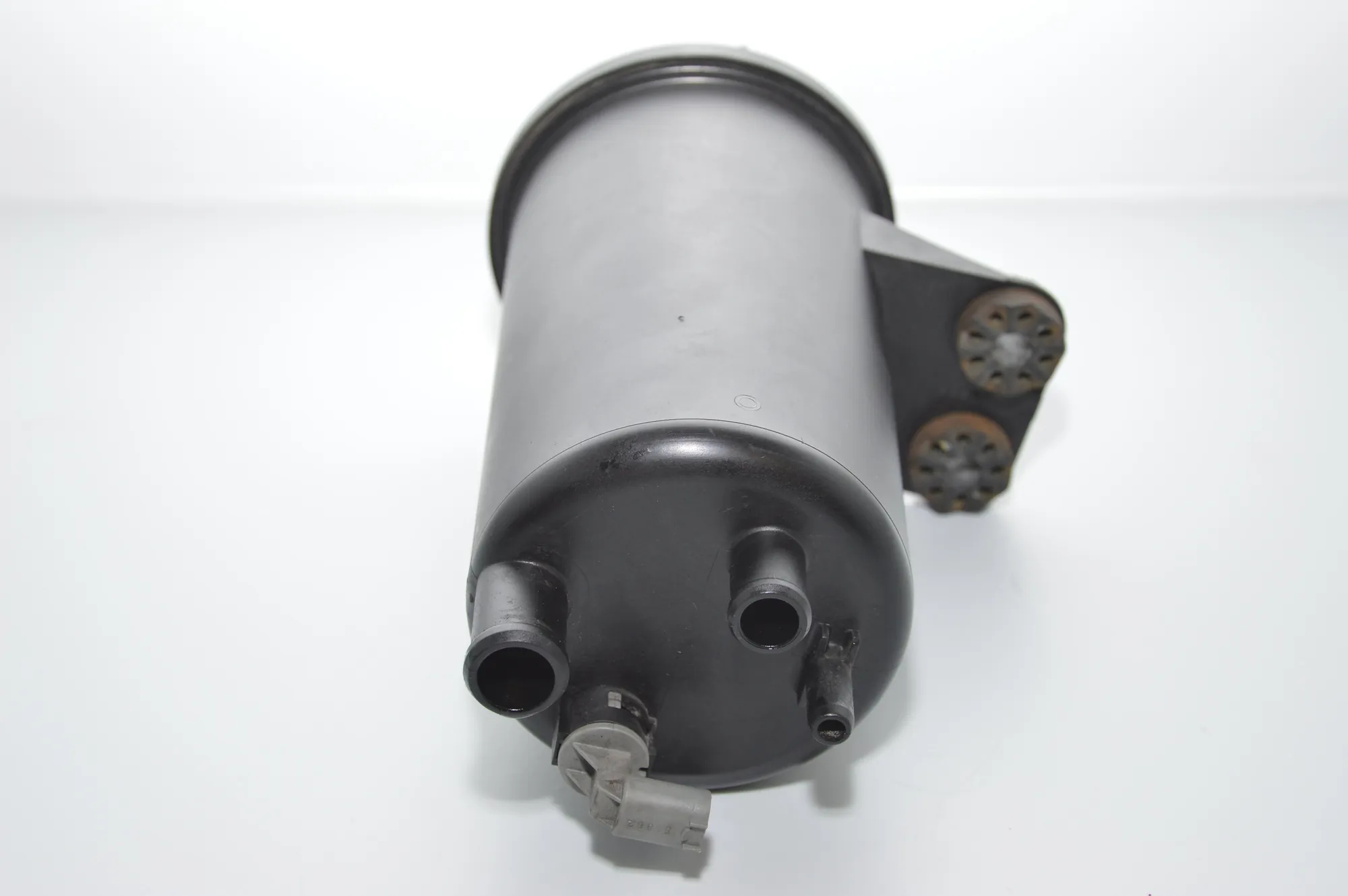 Power Steering Pump Tank – OEM 6774185 · BMW 5 Touring (E61) 525 i 2005 – 3