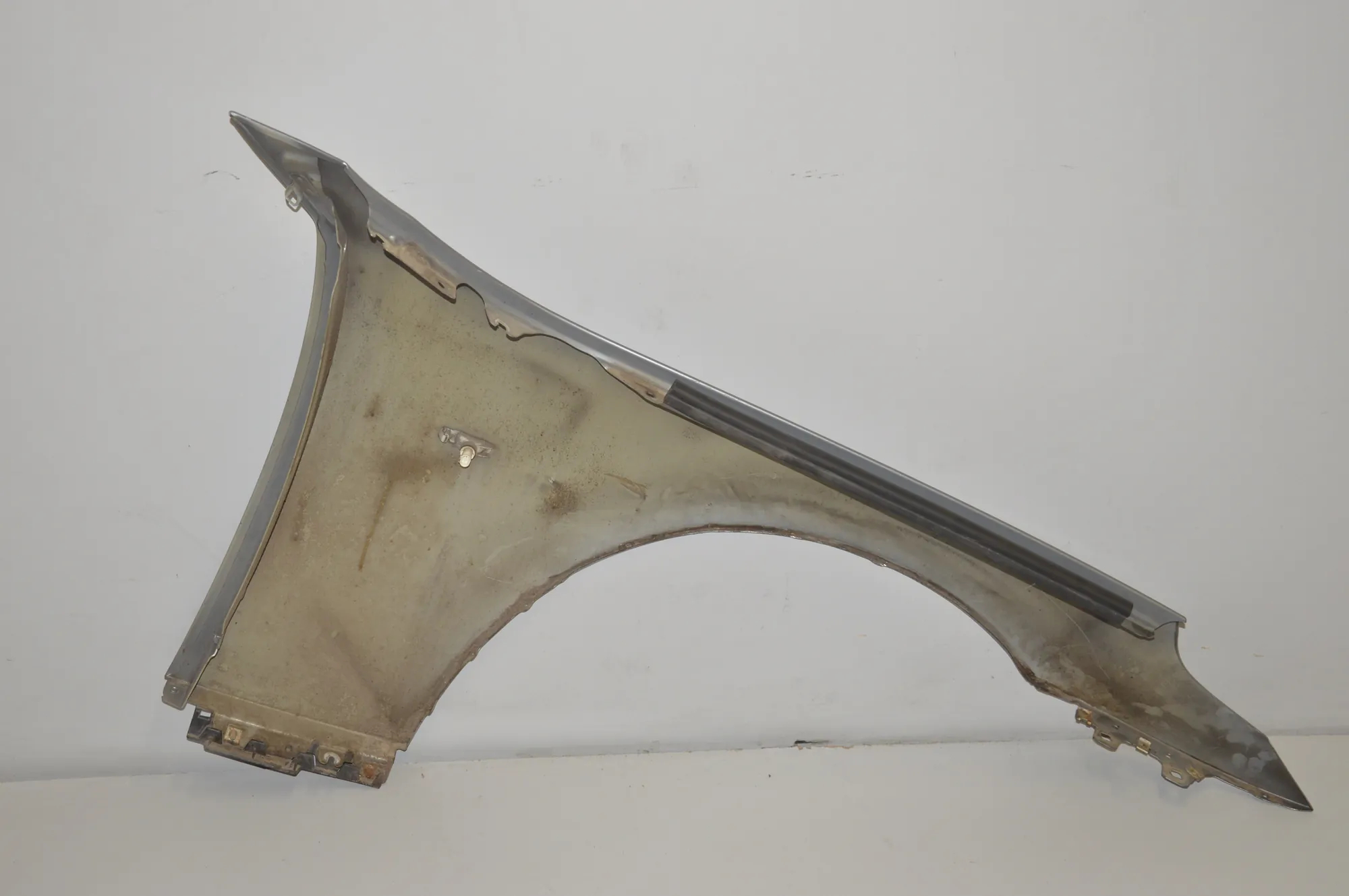 Front Left Fender – OEM NA · BMW 5 Touring (E61) 525 i 2005 – 4