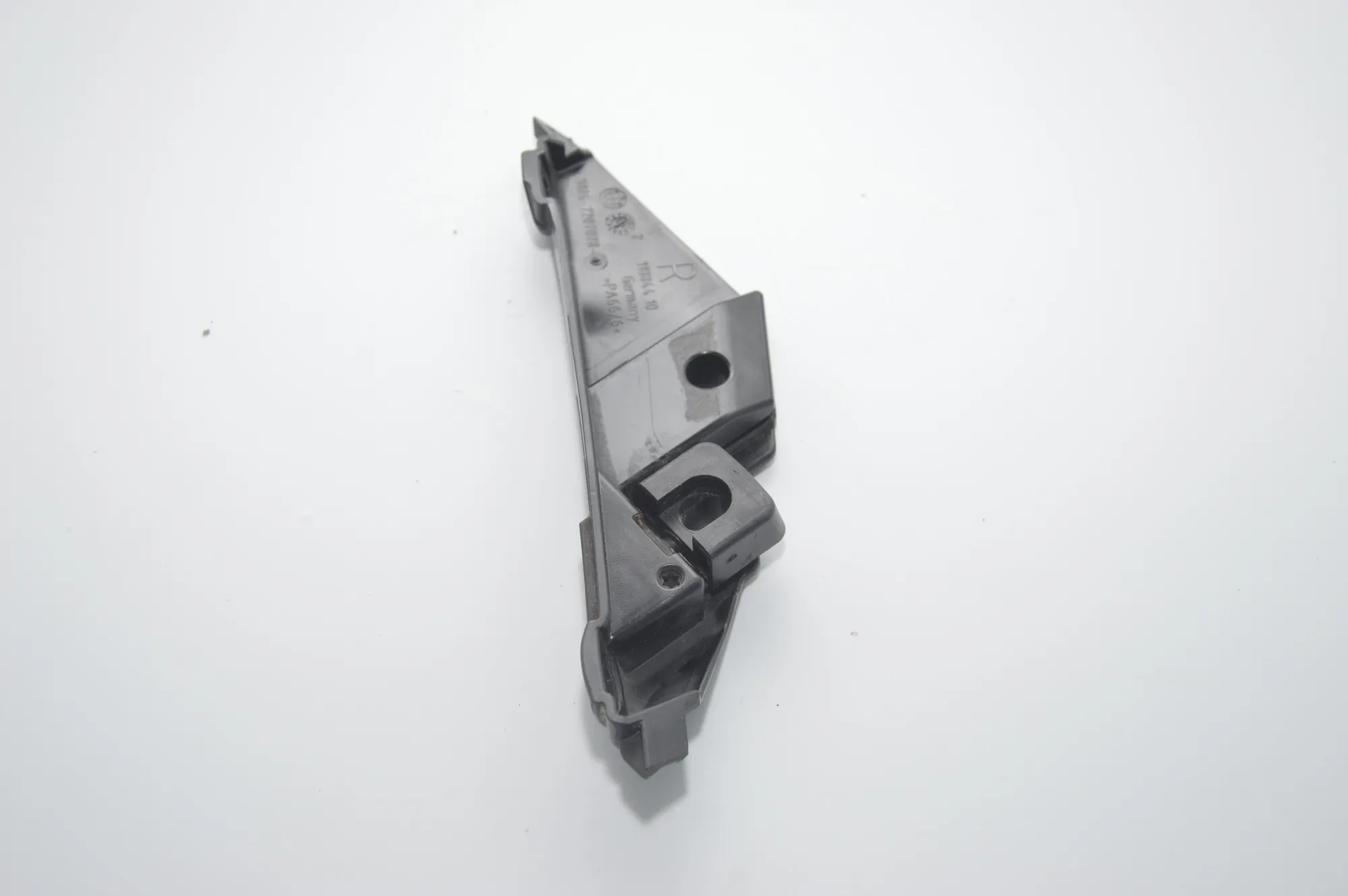 Other Body Parts – OEM 7207028 · BMW 5 Touring (F11) 520 d 2013 – 7