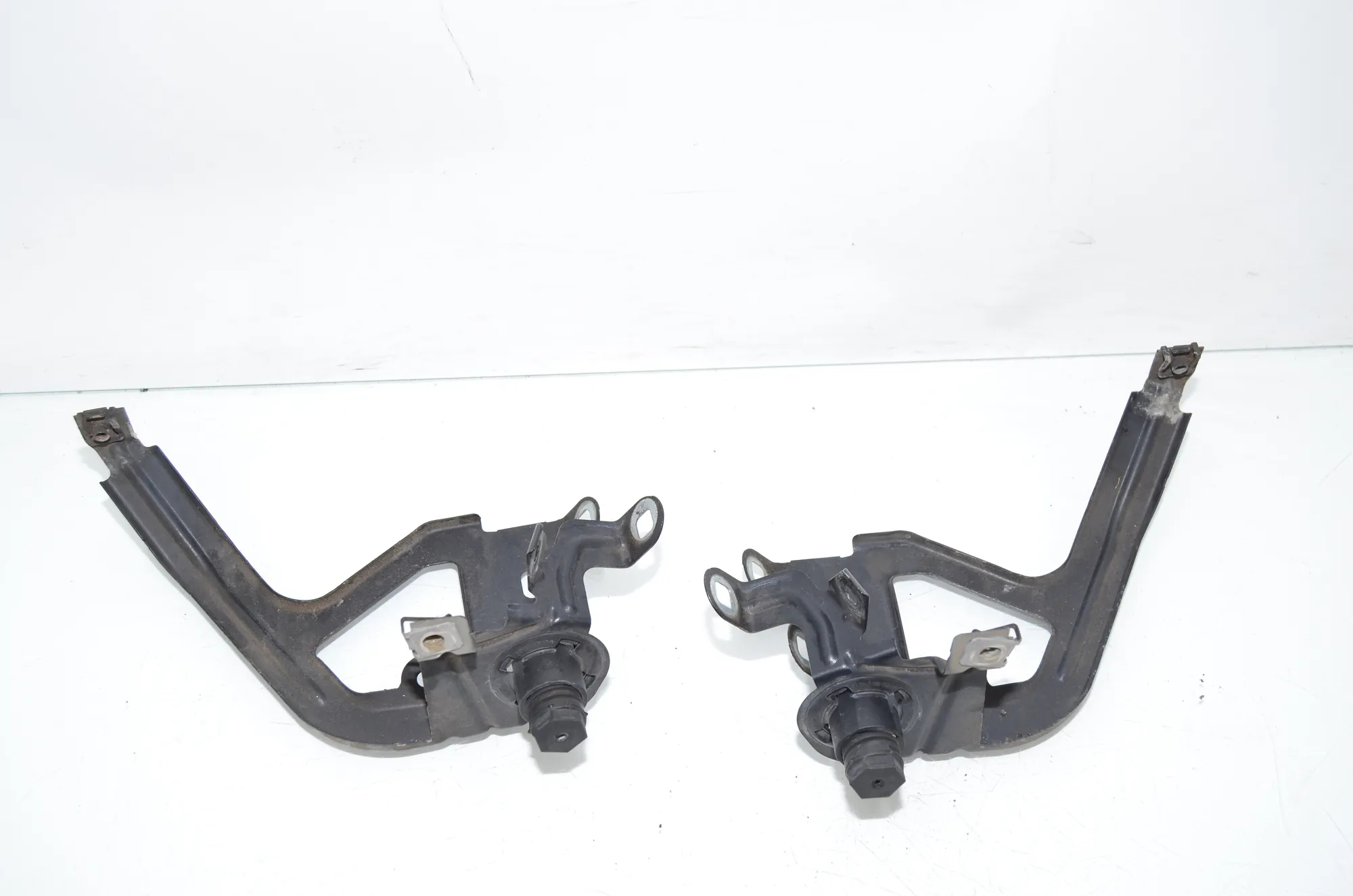 Bracket – OEM 7207209 · BMW 5 Touring (F11) 530 d 2012 – 4