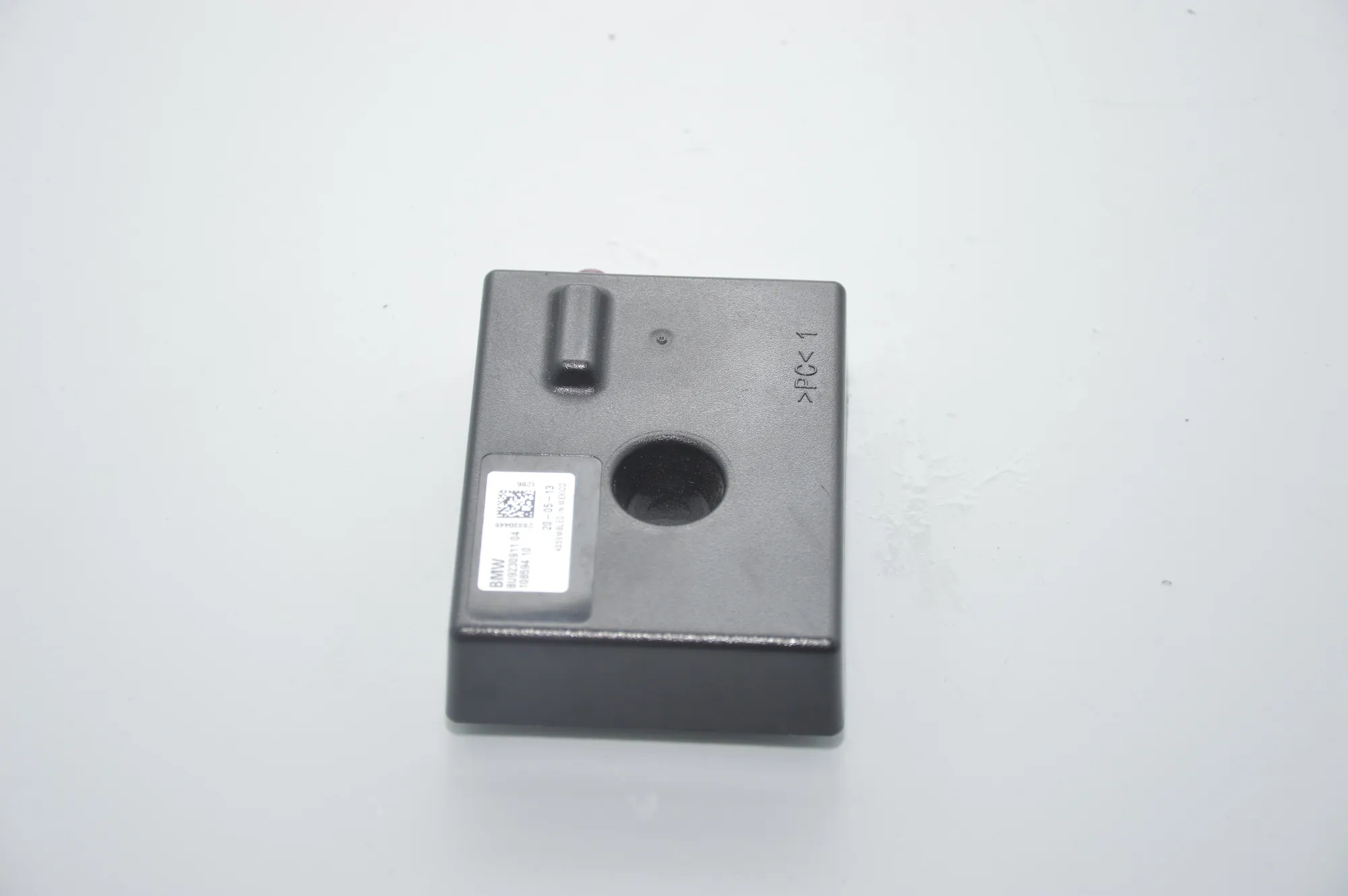 Antenna – OEM 9230911 · BMW 5 Touring (F11) 520 d 2013 – 3