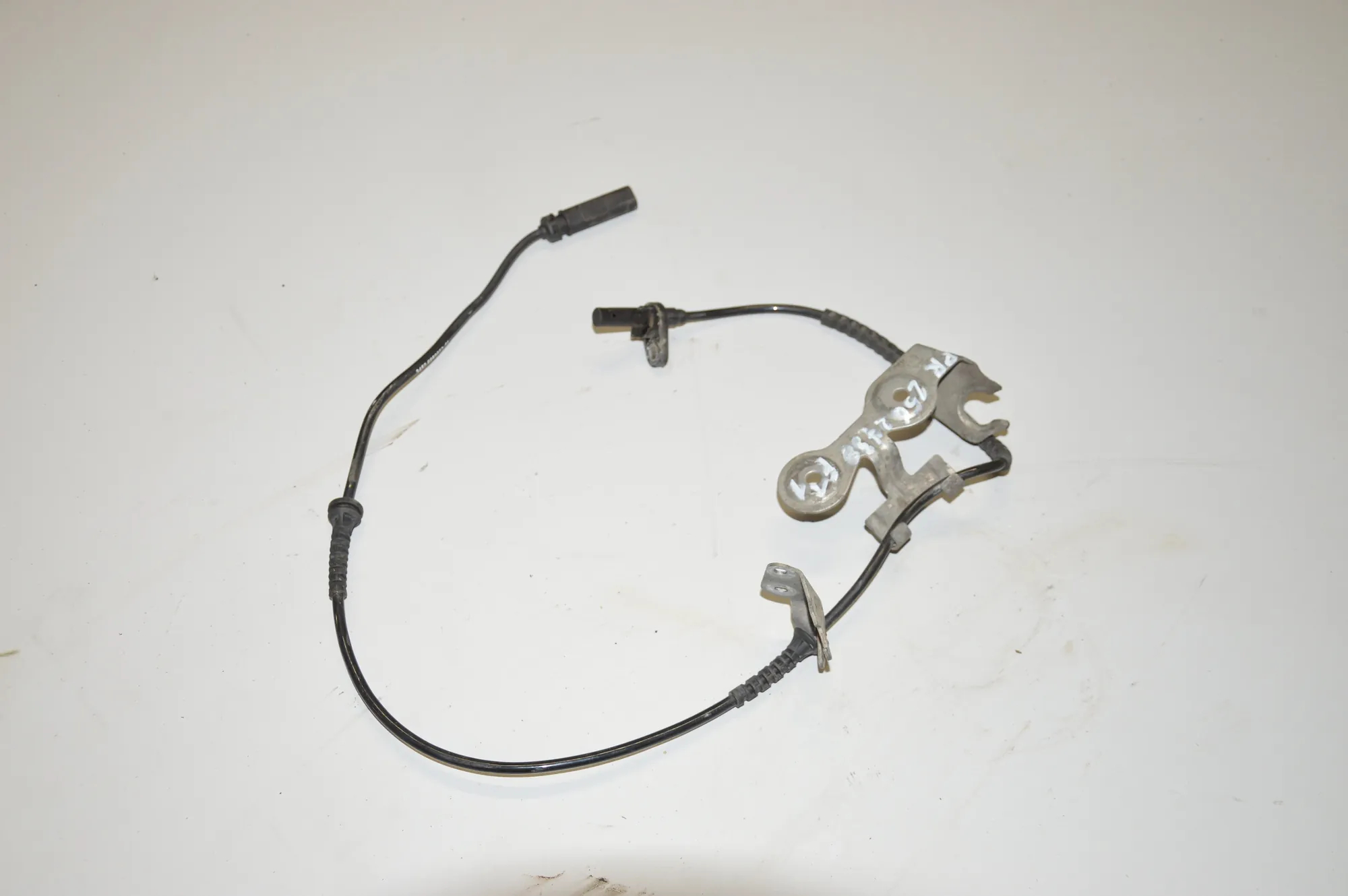 Front Right ABS Sensor – OEM 6853859 · BMW 5 Touring (F11) 520 d 2013