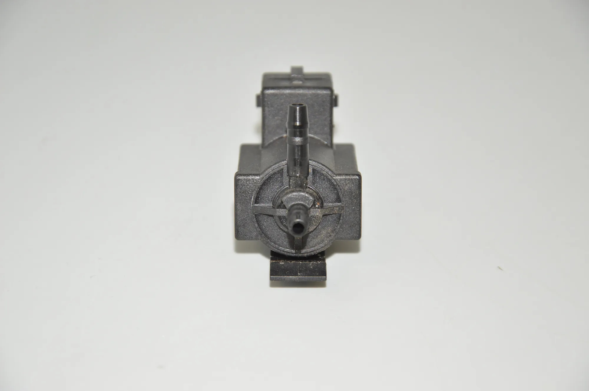 Solenoid Valve – OEM 7810831 · BMW 5 Touring (F11) 520 d 2013 – 2