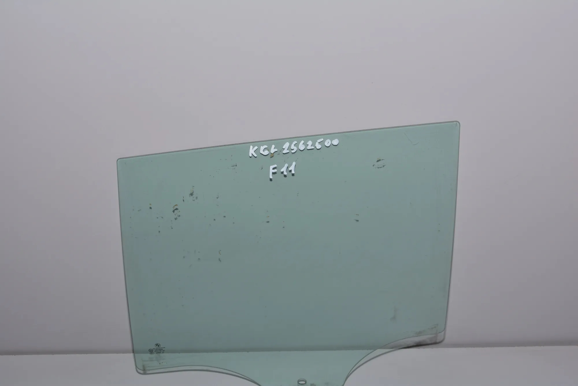 Rear Left Door Window – OEM NA · BMW 5 Touring (F11) 520 d 2013