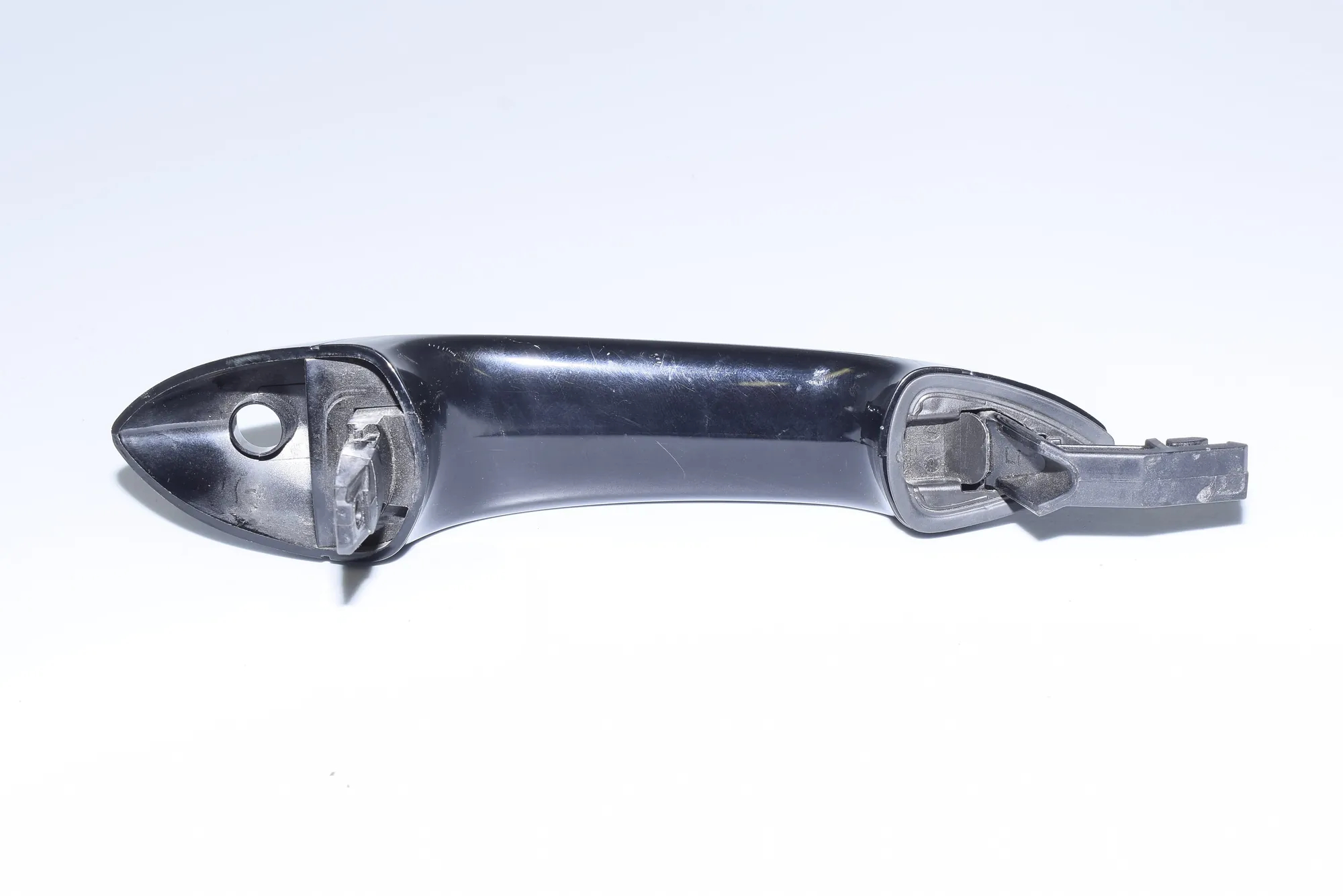 Front Left Door Exterior Handle – OEM NA · BMW 5 Touring (F11) 520 d 2013 – 8