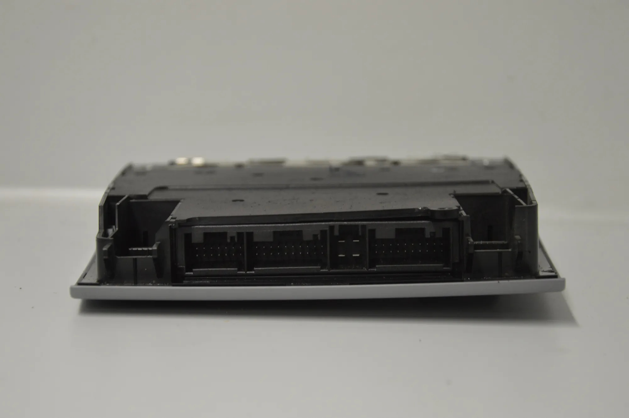Interior Lighting – OEM 9225485 · BMW 1 (E87) 118 d 2010 – 3
